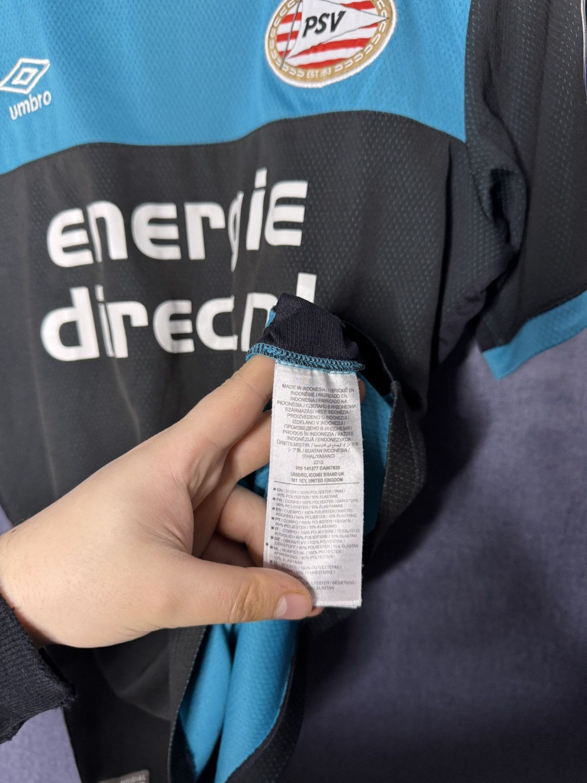 Umbro Umbro PSV Eindhoven Jersey 2016/2017 Away Football Shirt Size US M / EU 48-50 / 2 - 8 Thumbnail