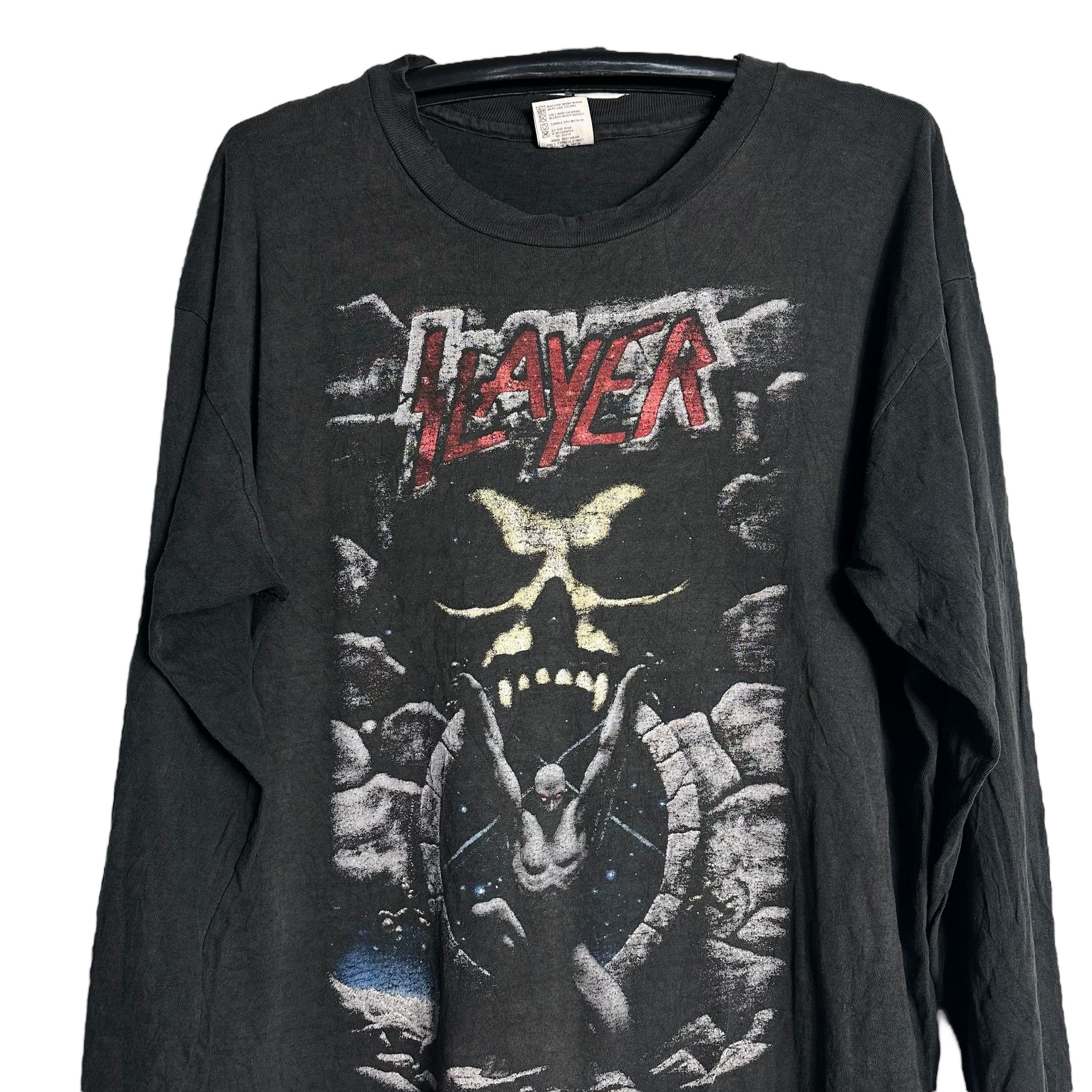 Band Tees 🔥RARE🔥Vintage Slayer Live Intrusion Long Sleeve T-shirt Size US XL / EU 56 / 4 - 2 Thumbnail