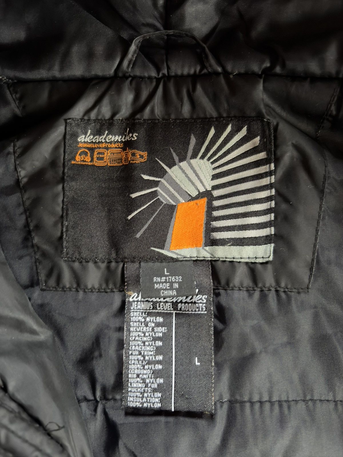 Akademiks Akademiks Faux Fur Hooded Baggy Patches Bomber Jacket L Size US L / EU 52-54 / 3 - 12 Thumbnail
