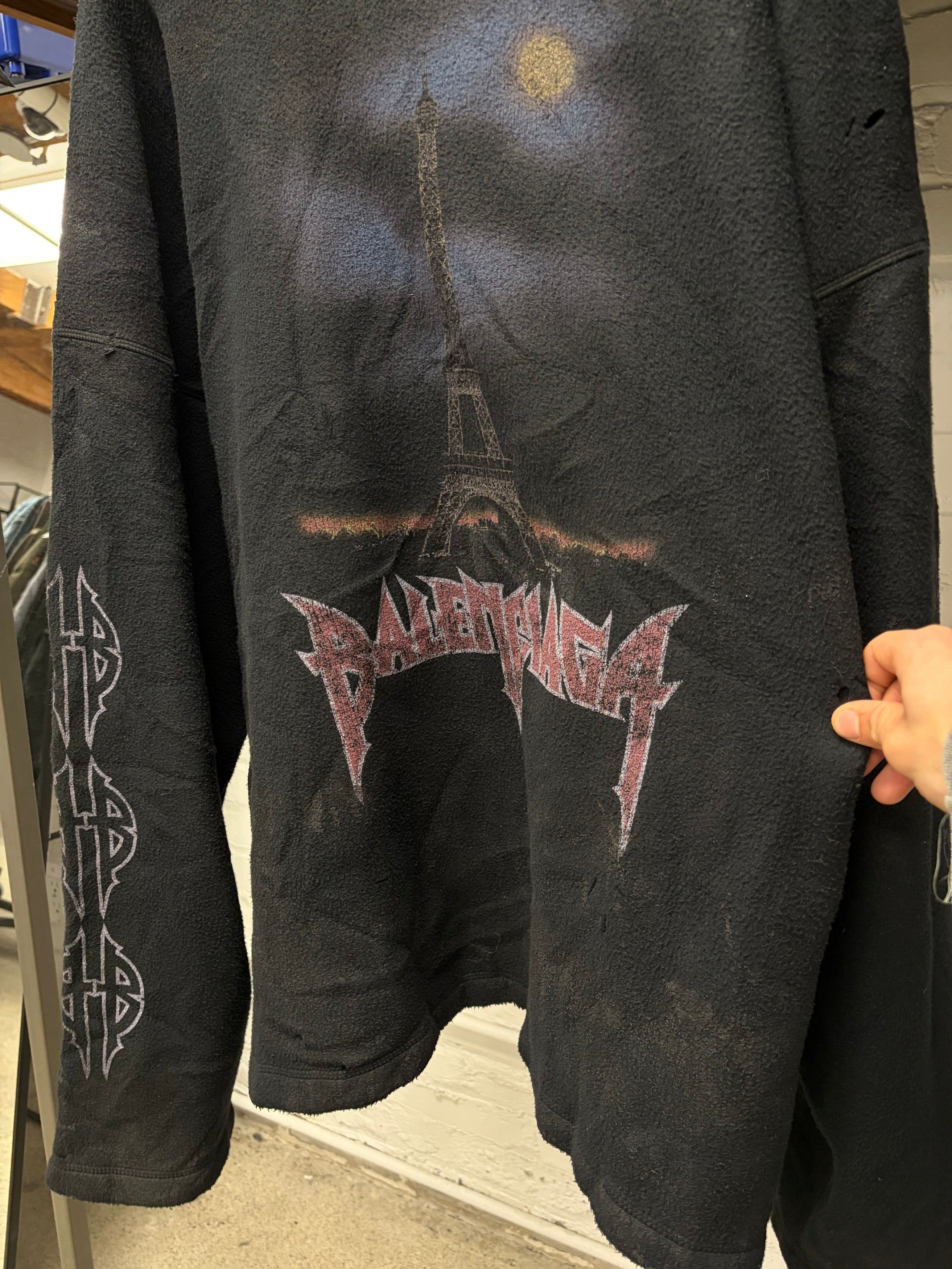 Balenciaga AW2023 Balenciaga ‘Paris Moon/Heavy Metal’ Black Fleece Pullover Hoodie Size US L / EU 52-54 / 3 - 2 Thumbnail