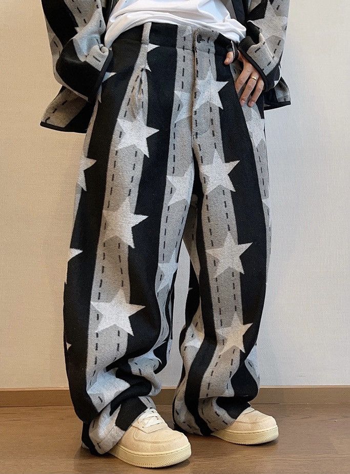 Avant garde fashion retro outdoor star baggy pants