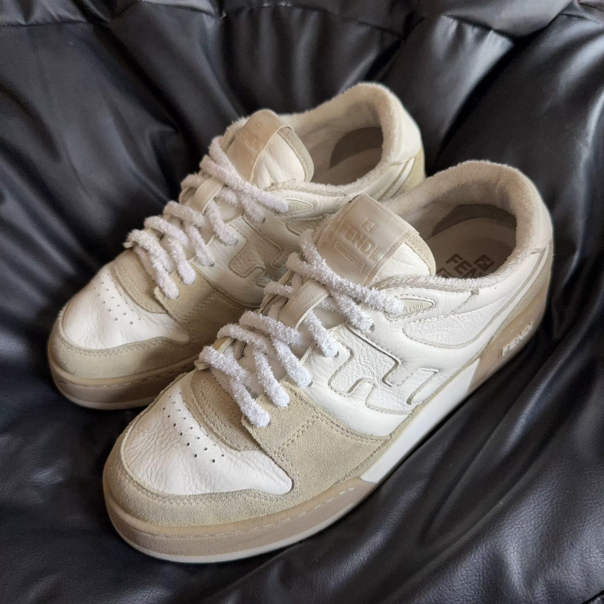 Fendi Fendi Suede White Lowtop Sneakers 41 Men Size US 8.5 / EU 41-42 - 1 Thumbnail