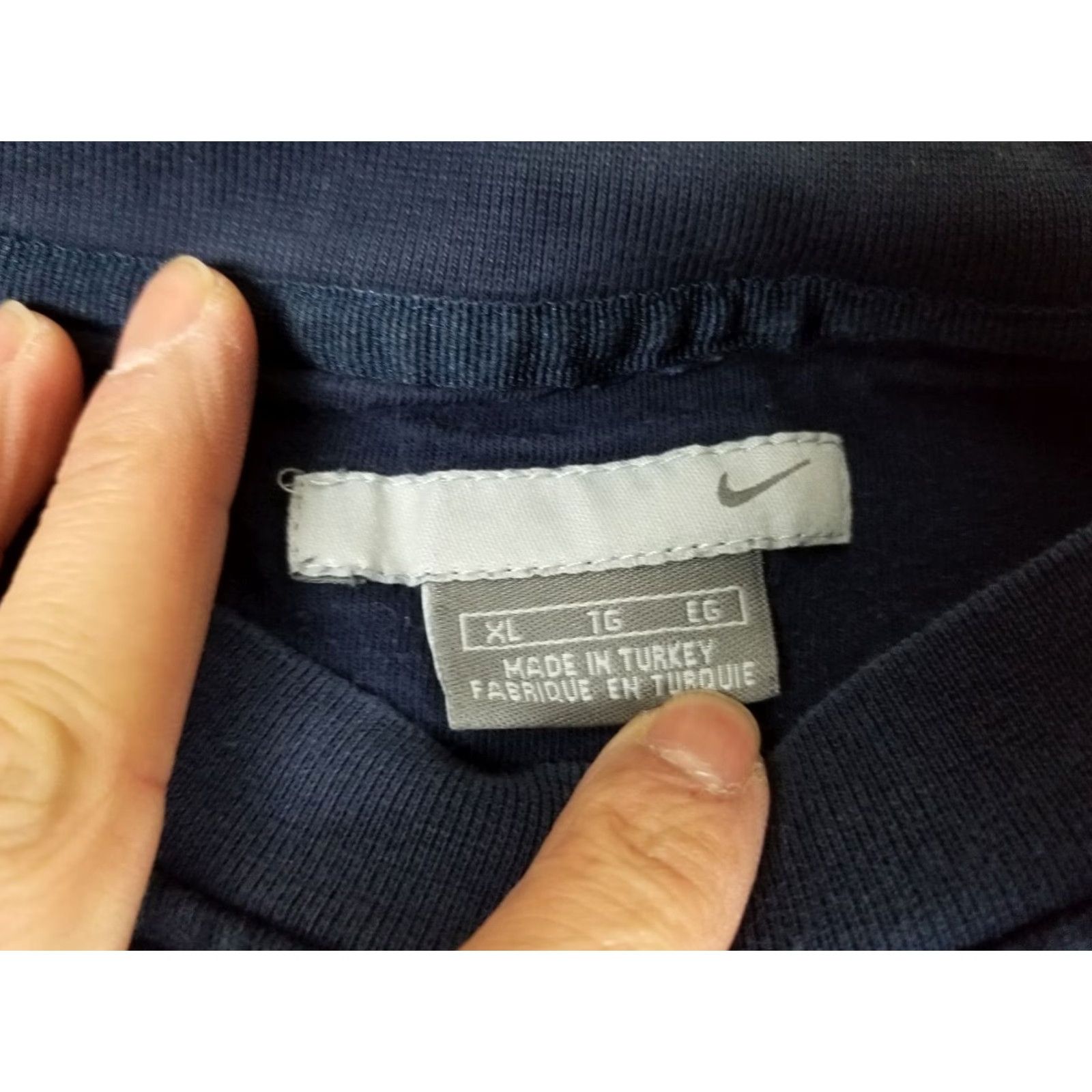 Nike VINTAGE Nike Corner Swoosh Navy Crewneck Sweatshirt XLARGE Men Shirt Pullover Cotton Blue 90s Probe Size US XL / EU 56 / 4 - 2 Thumbnail