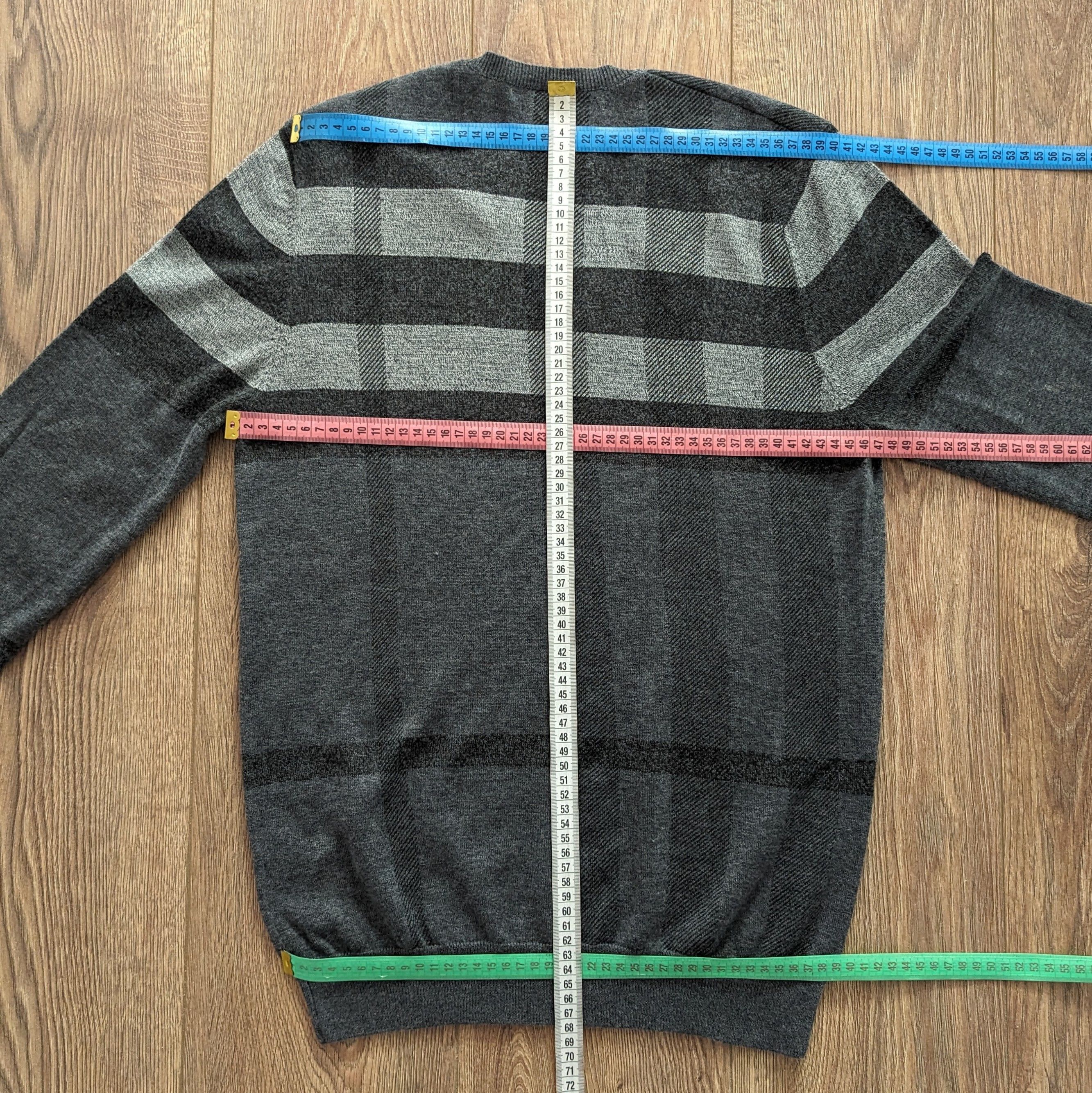 Burberry BURBERRY Wool Silk Neck Men's Sweater Size M Luxury Brand Size US M / EU 48-50 / 2 - 13 Thumbnail