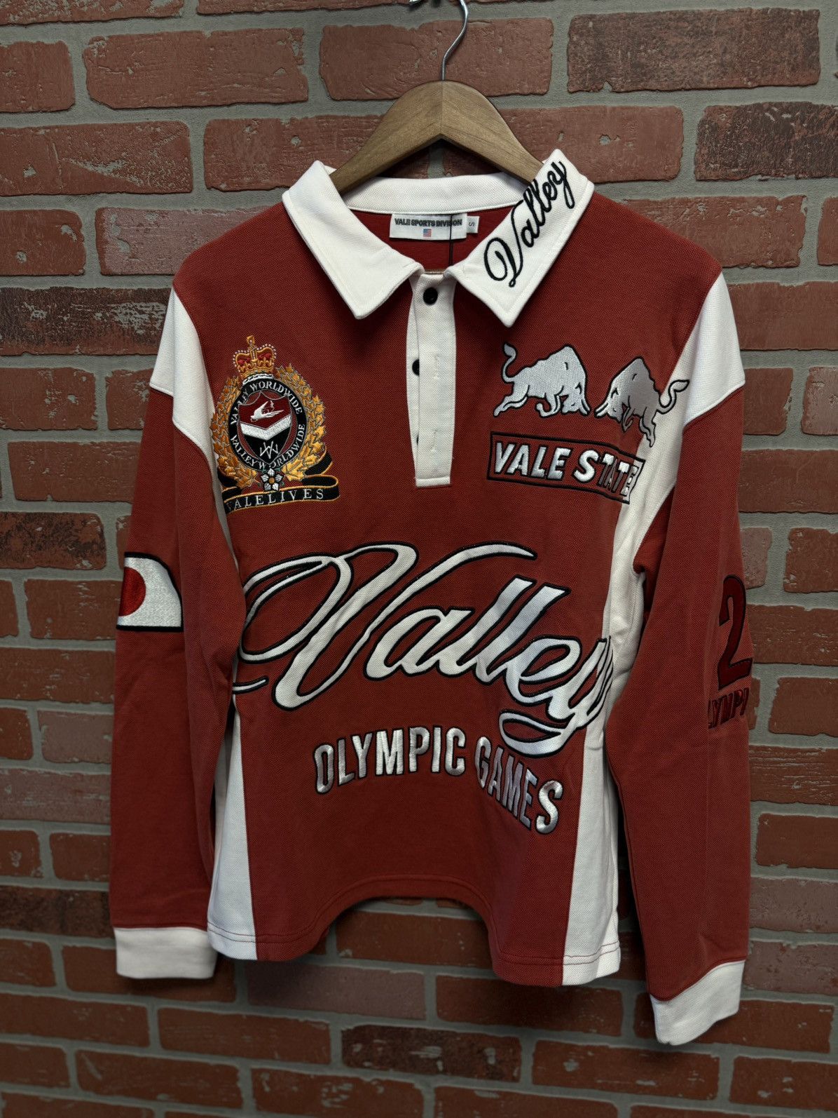 Vale Valley Olympic Rugby Long Sleeve Shirt Size Small (NEW) Size US S / EU 44-46 / 1 - 4 Thumbnail