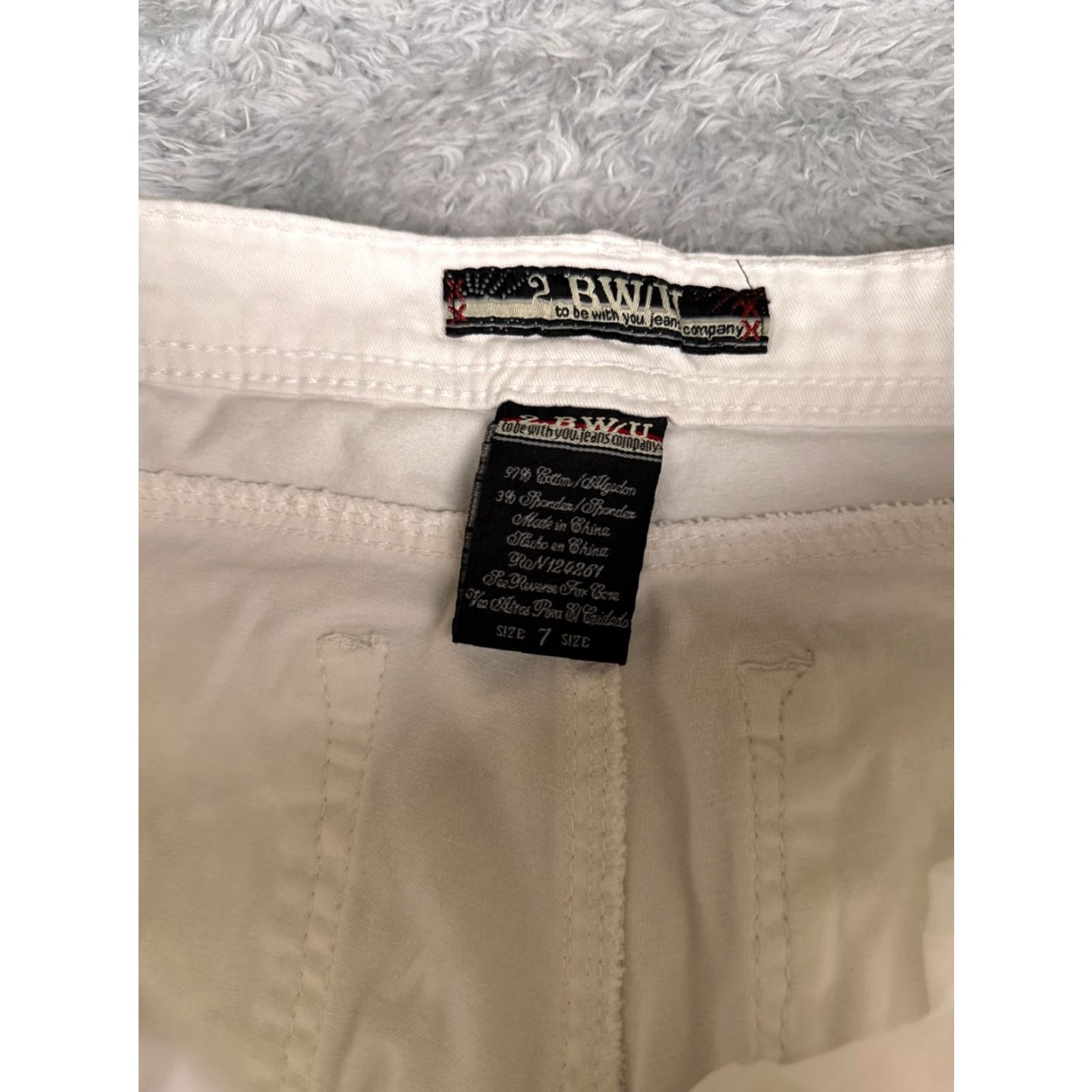 Vintage To Be With You Juniors White Skinny Jeans 30x30 Denim Cotton Blend Low Rise Embroidered 5-Pocket Womens Size 7 Size 28" / US 6 / IT 42 - 6 Thumbnail