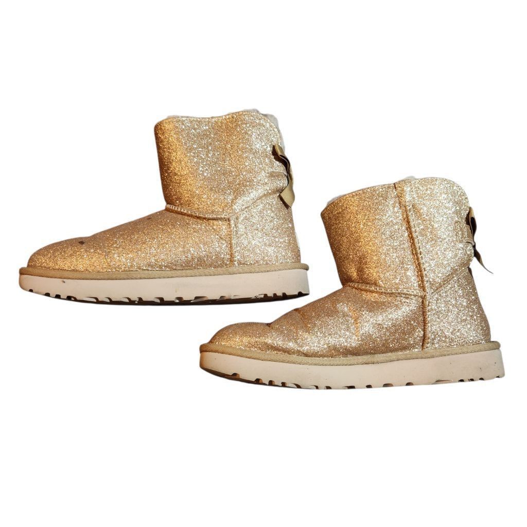 Ugg UGG Womens Gold Glitter Winter Boots Size 7 Size US 7 / IT 37 - 3 Thumbnail
