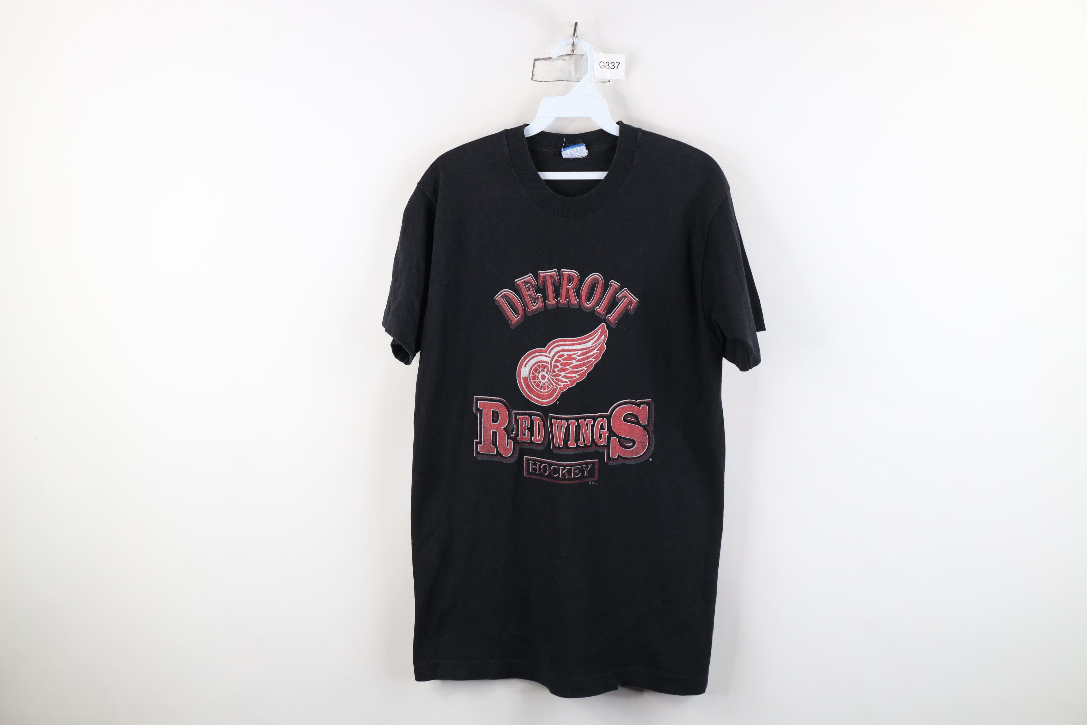 Vintage Vintage 90s Red Wings Hockey Short Sleeve T-Shirt USA Size US S / EU 44-46 / 1 - 1 Thumbnail