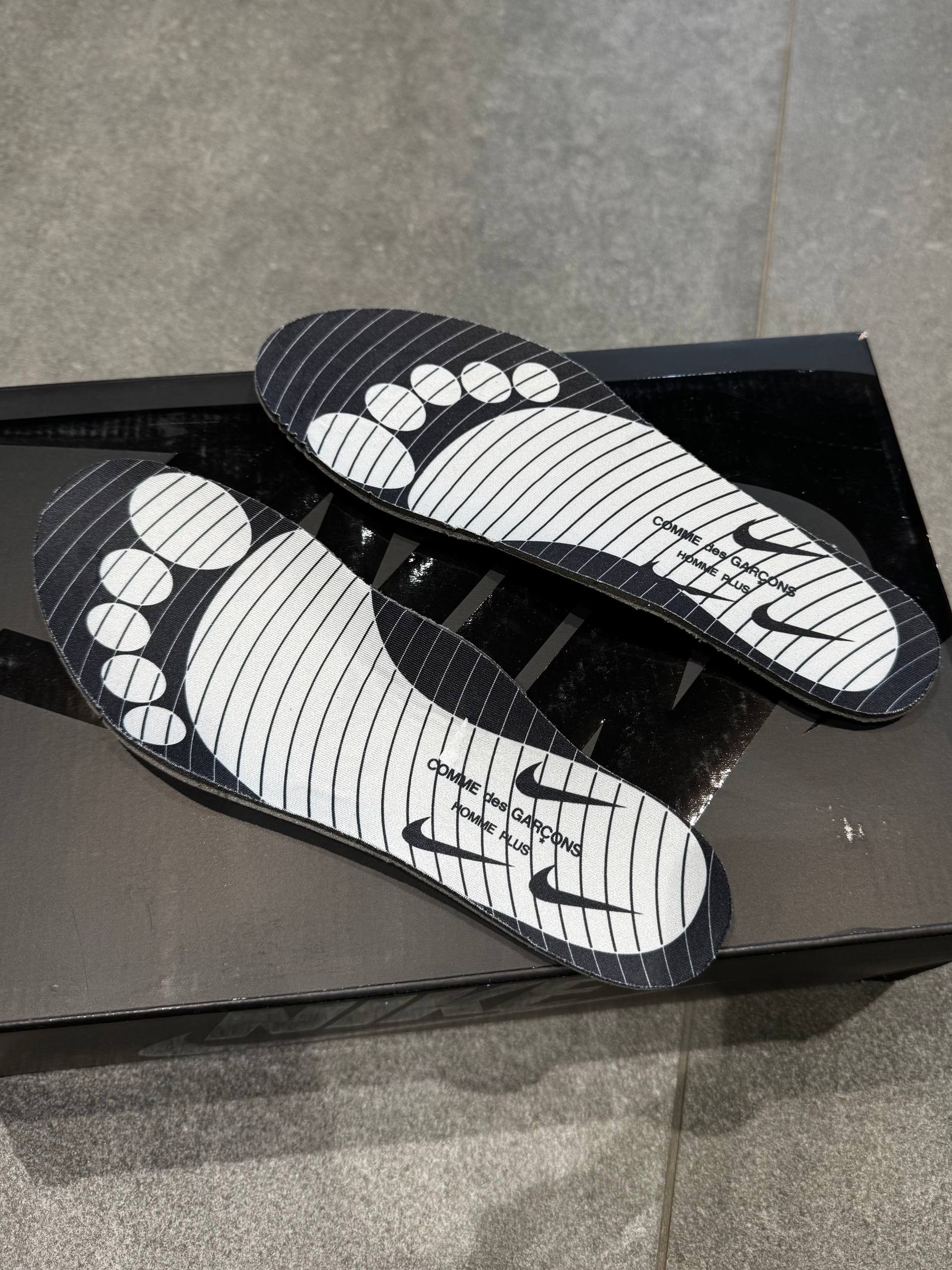 Comme des Garcons × Nike Nike x Comme des Garcons AIR MAX TL 2.5 SP PLUS BLACK Size US 5.5 / IT 35.5 - 10 Thumbnail