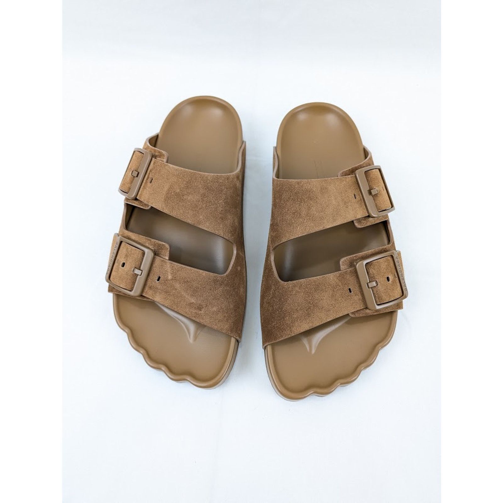 Balenciaga o1rshd1 Suede Sunday Sandals in Brown Size US 10 / EU 43 - 14 Thumbnail