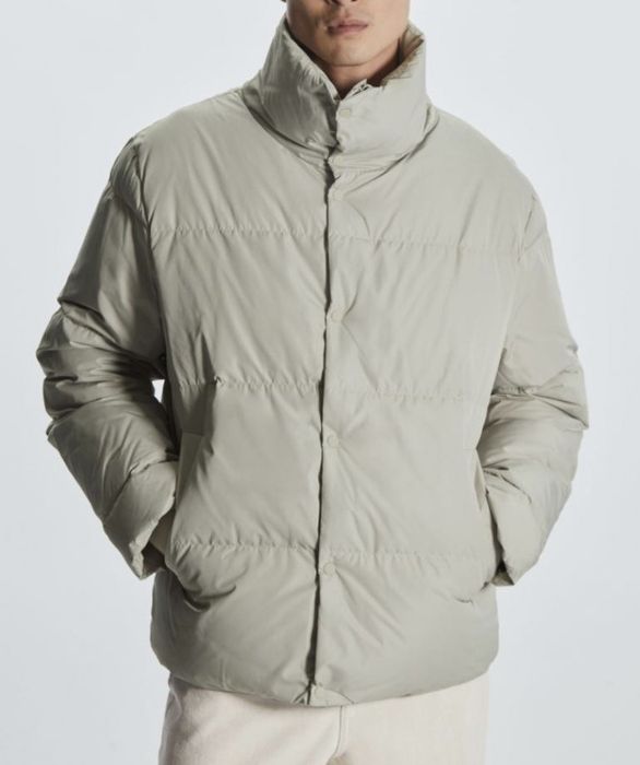 Cos COS Men's Down Short Puffer Jacket Cream Size Medium. | Grailed