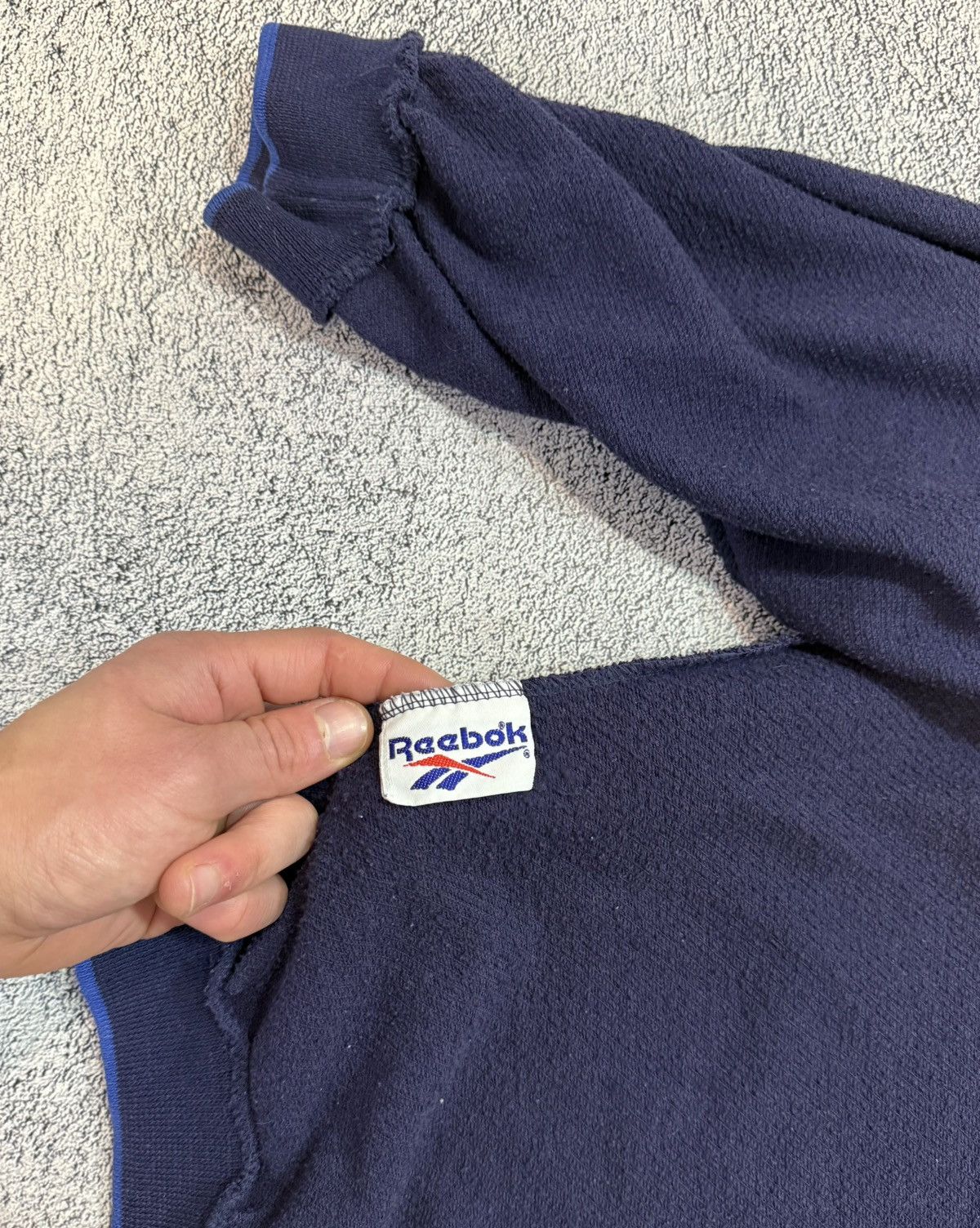 Reebok Reebok Athletic Dept Mens Sweatshirt Crewneck L Logo Vintage Size US L / EU 52-54 / 3 - 7 Thumbnail
