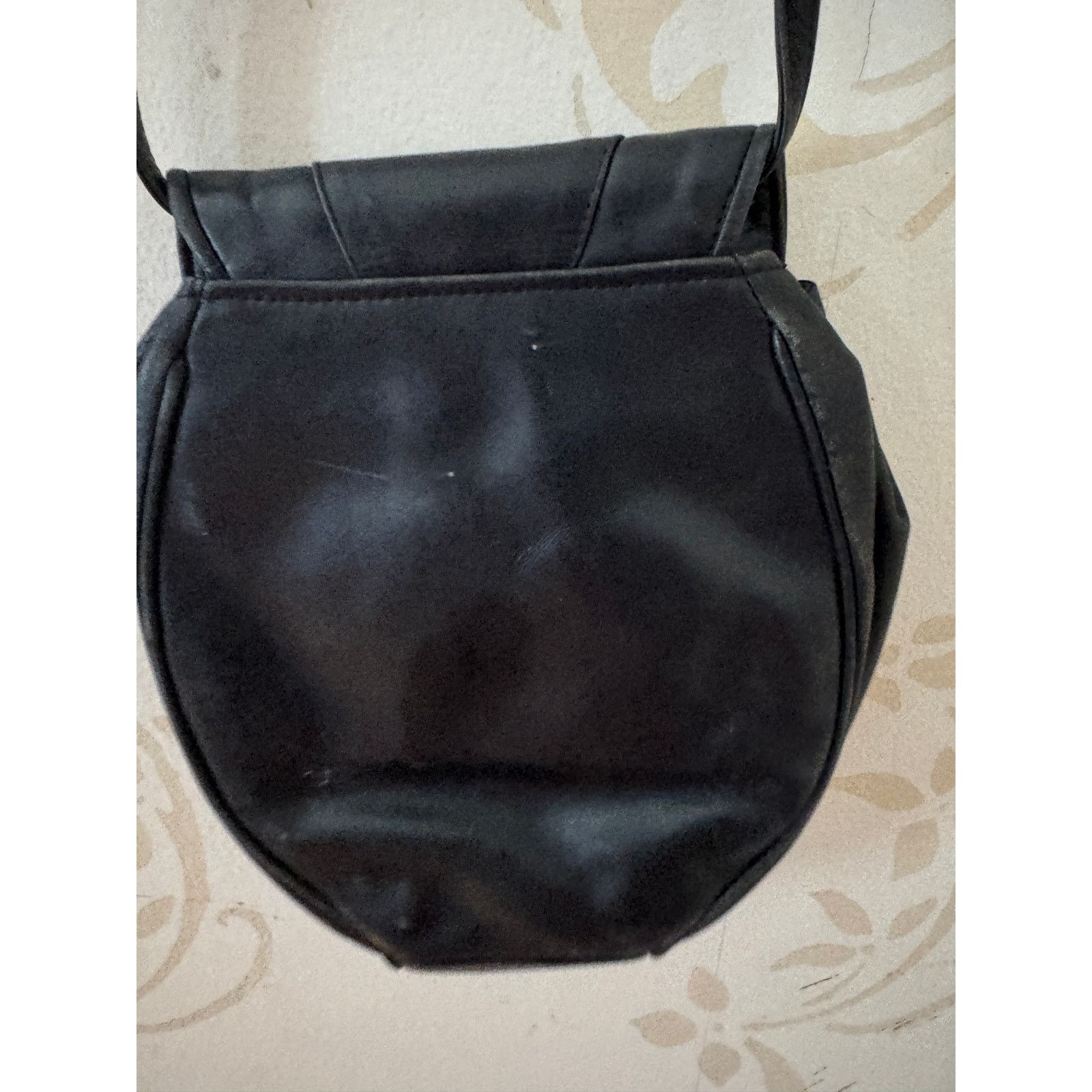 Designer Barbara Bolan for Bland Too Crossbody Oval Black Leather Bag Size ONE SIZE - 3 Thumbnail