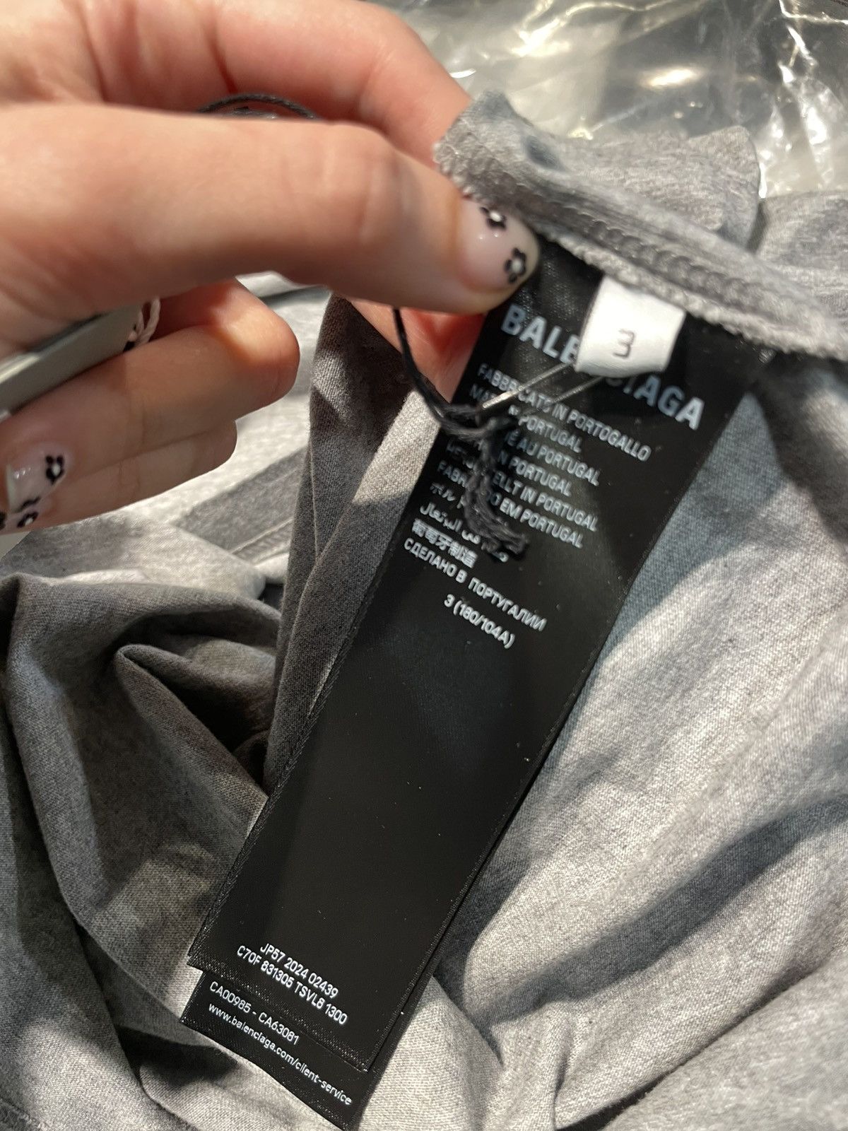 Balenciaga International T-shirt Oversized in Heather Size US L / EU 52-54 / 3 - 6 Thumbnail