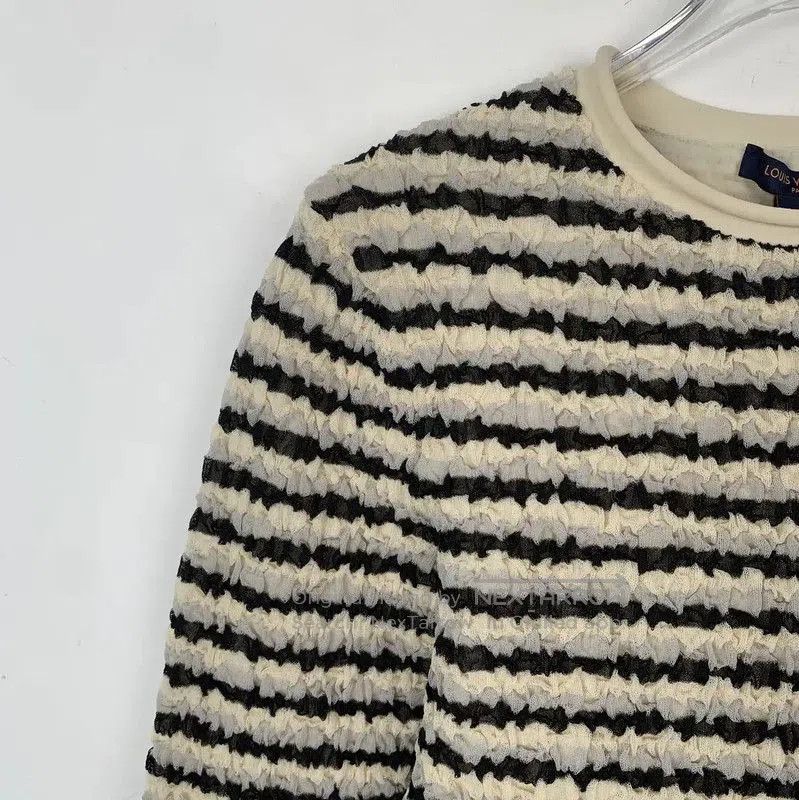 Louis Vuitton Louis Vuitton Women's Striped Knit Top Size S . Size XS / US 0-2 / IT 36-38 - 3 Thumbnail