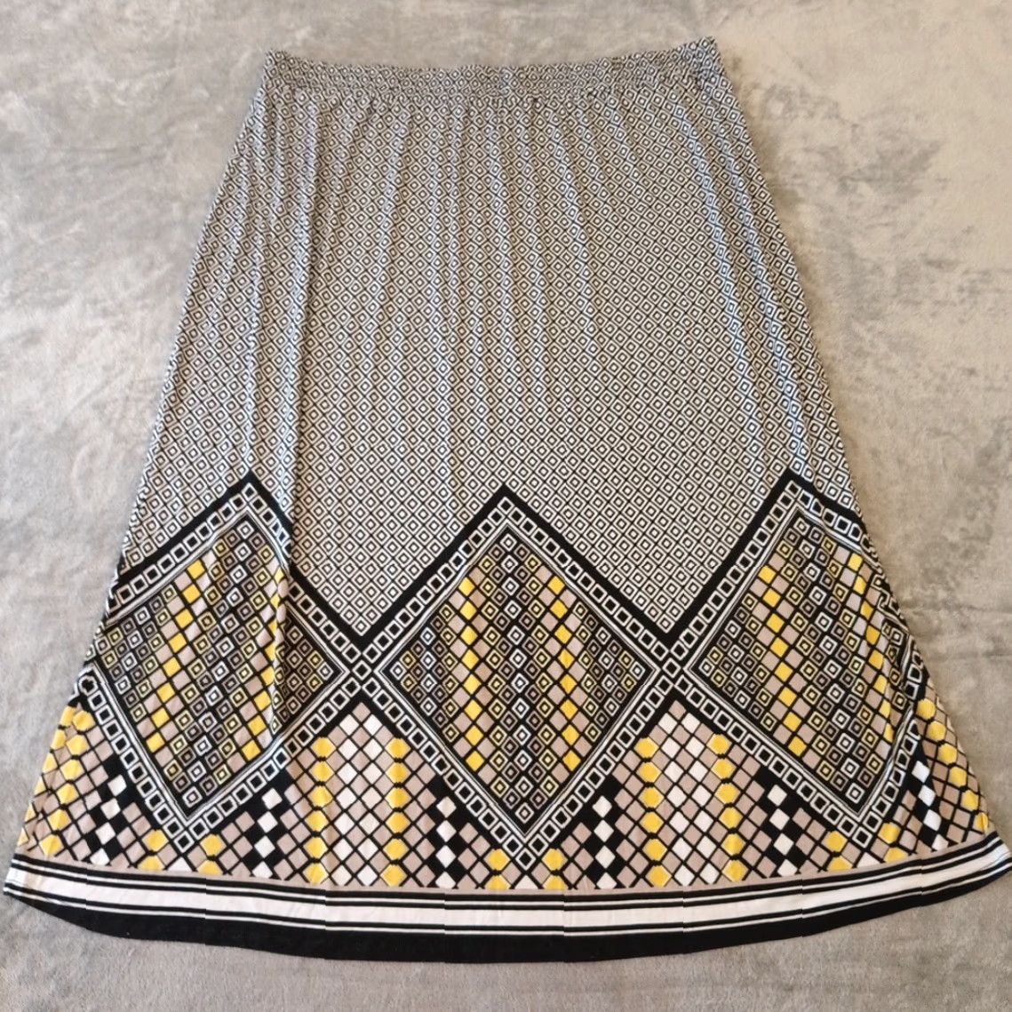 Vintage Cato Skirt Women Plus 26W Black Geometric Pull On A-Line Long Elastic Waist Womens Size 26" / US 2 / IT 38 - 2 Thumbnail
