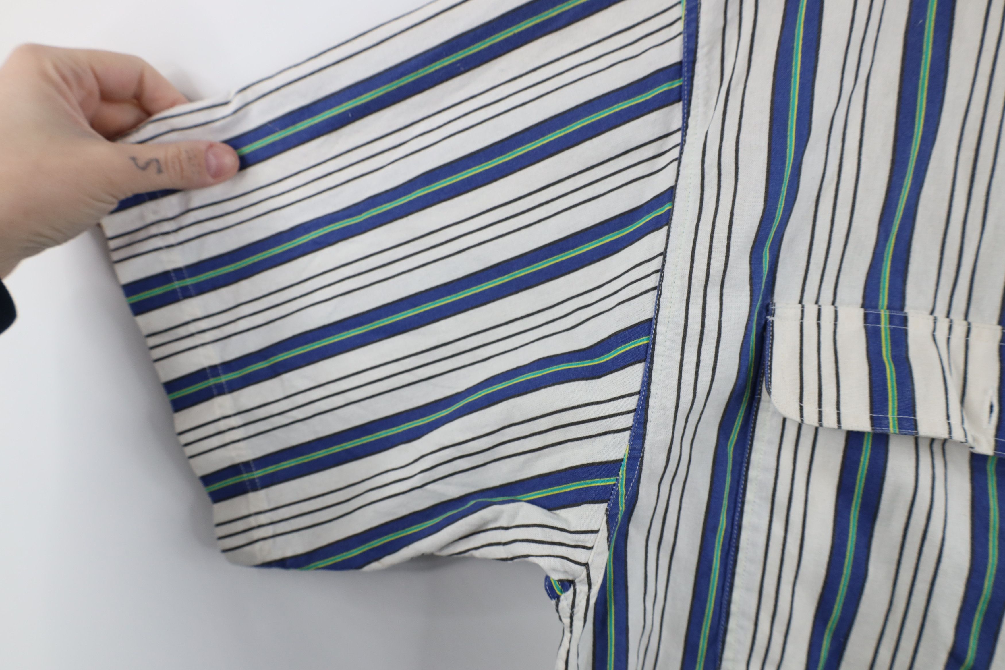 Vintage Vintage 90s Streetwear Striped Short Sleeve Button Shirt Size US S / EU 44-46 / 1 - 8 Thumbnail