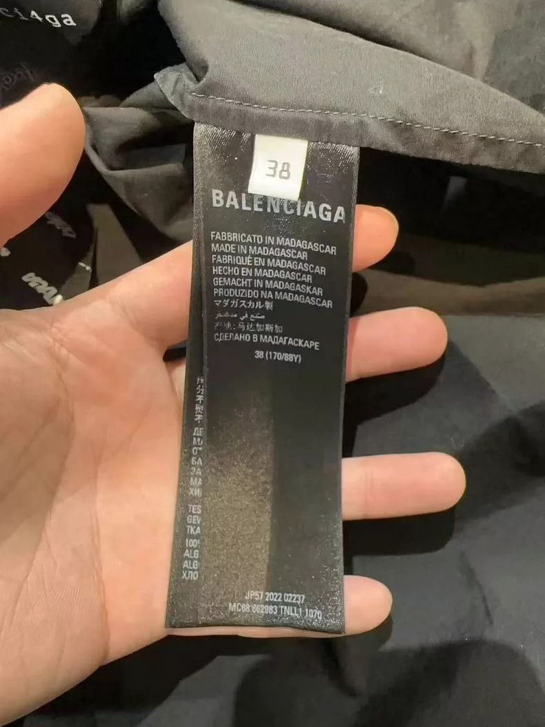 Balenciaga Balenciaga size 38 Bullet screen letter logo shirt long sl Size US XS / EU 42 / 0 - 5 Thumbnail