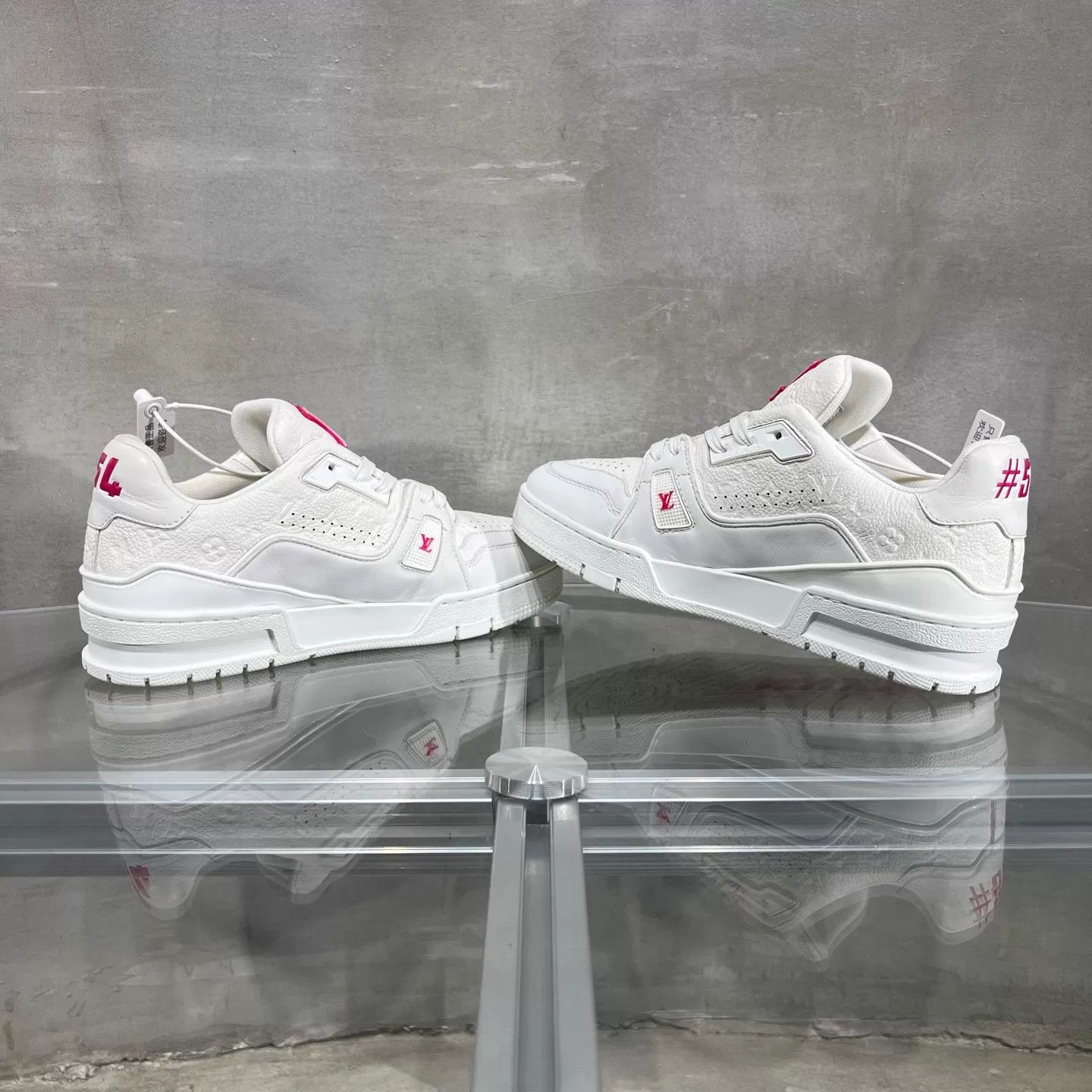 Louis Vuitton LV Trainer Sakura Pink x Takashi Murakami 37 with box Size US 6.5 / IT 36.5 - 4 Thumbnail