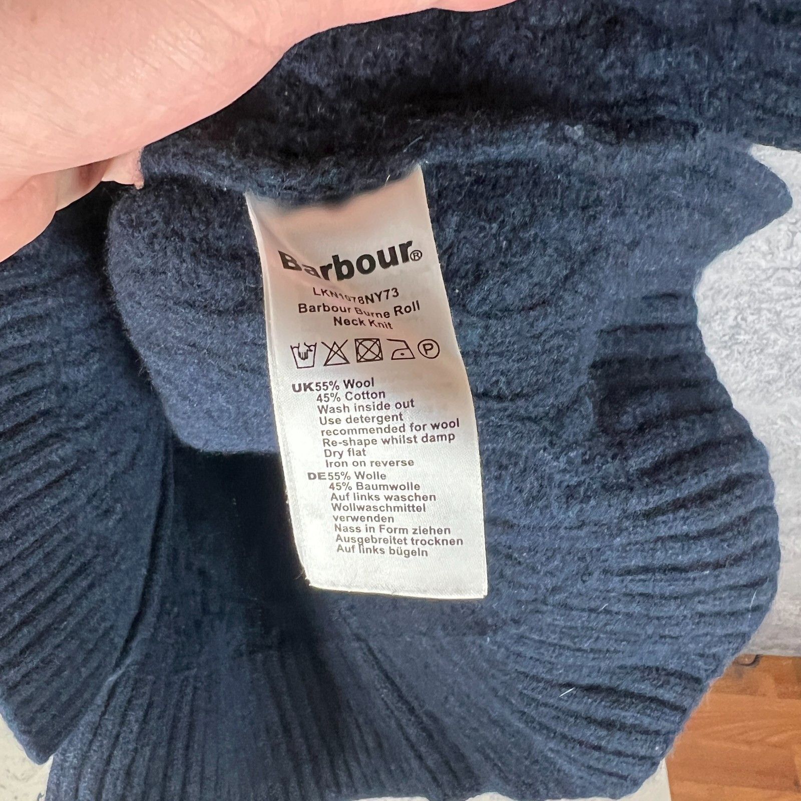 Barbour Barbour Women's Sweater Size 10 Blue Long Sleeve ` Size L / US 10 / IT 46 - 5 Thumbnail