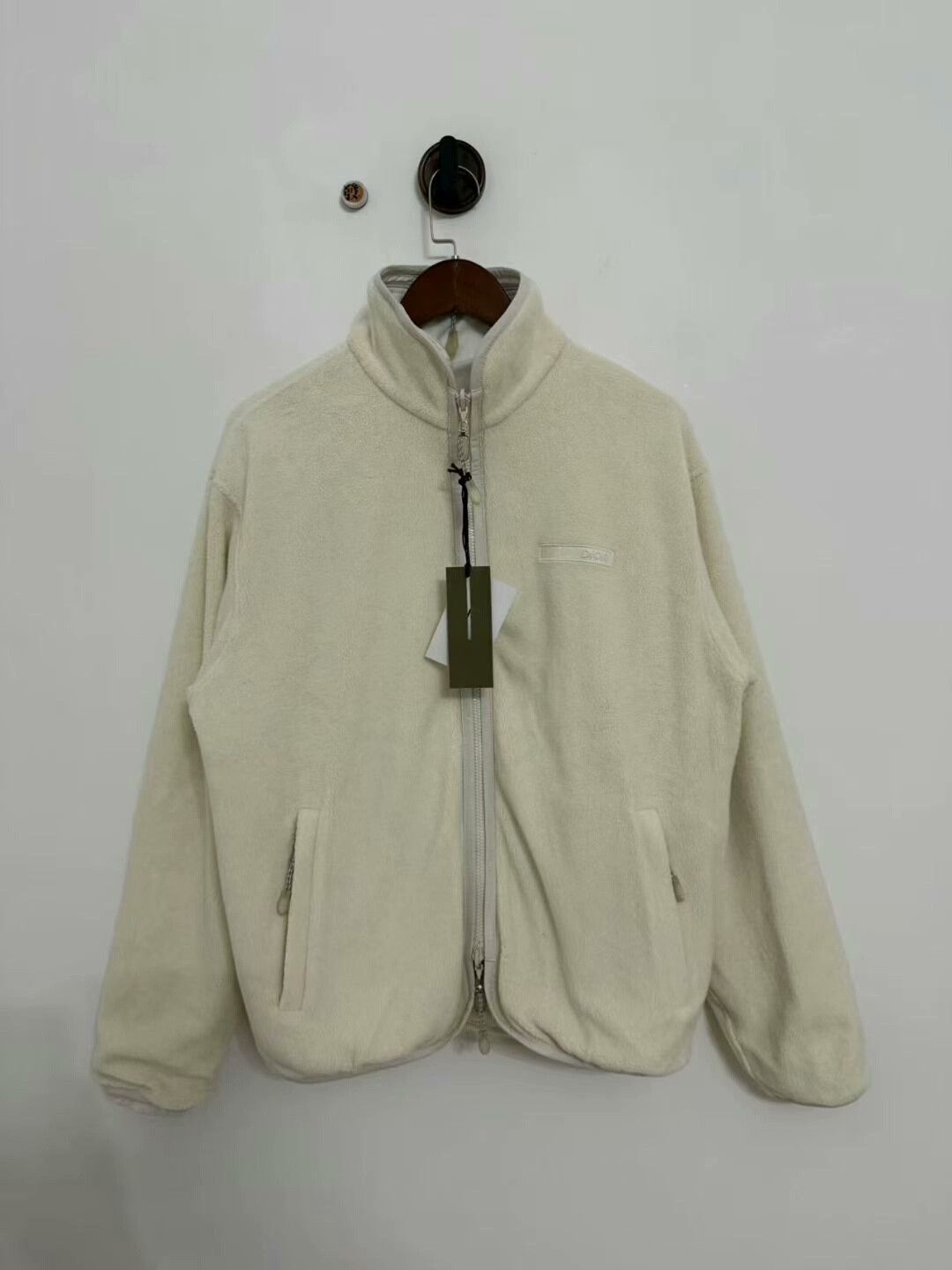Dior dior beige double-sided zip jacket Size US S / EU 44-46 / 1 - 1 Thumbnail