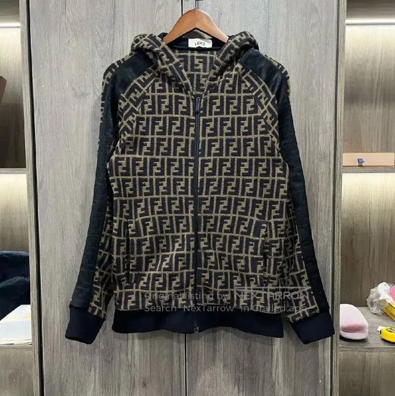 Fendi Fendi Women's Brown Leather Jacket Size S . Size S / US 4 / IT 40 - 1 Thumbnail