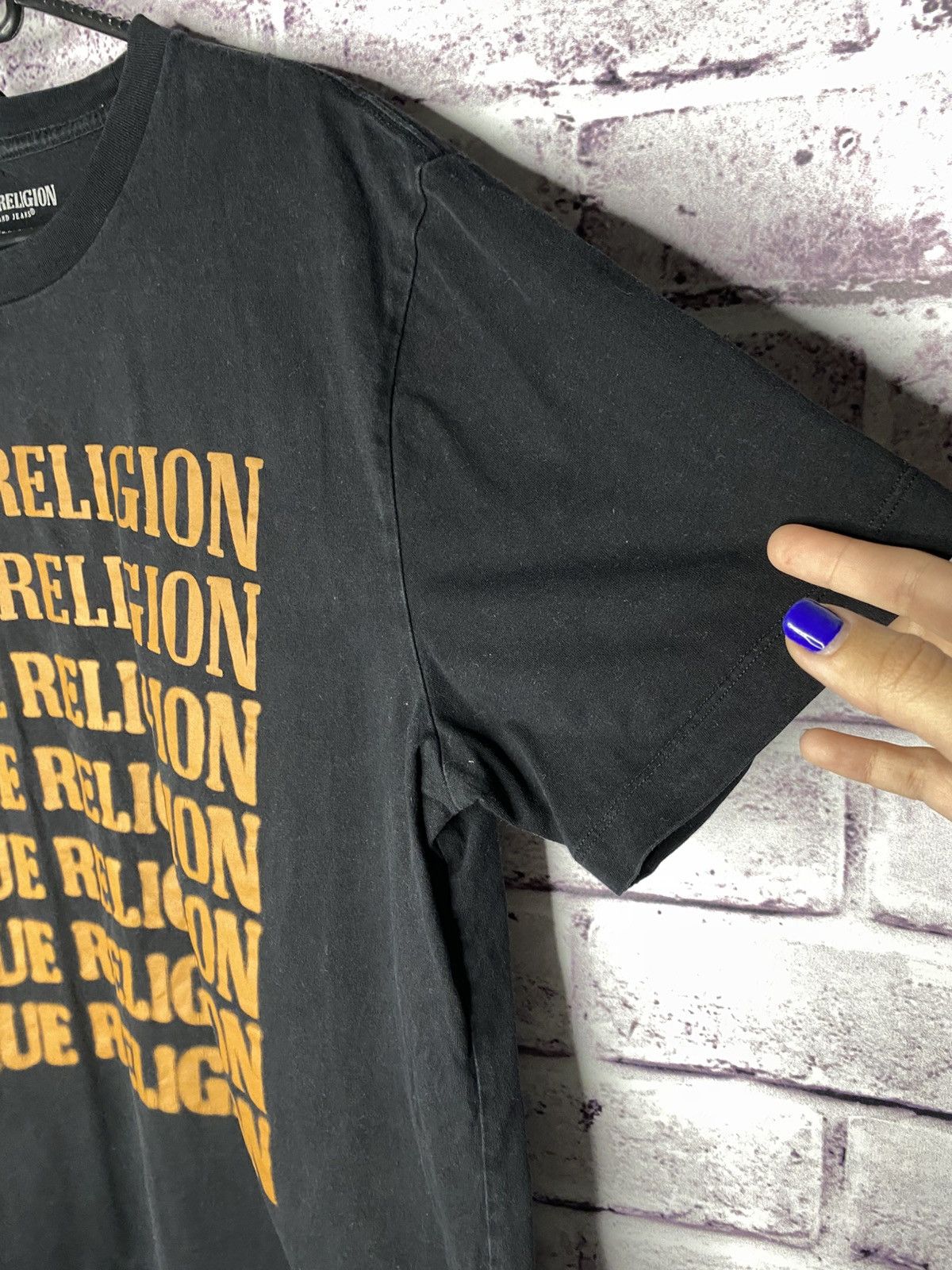 True Religion Men's T-Shirt True Religion Big Logo Tee Size L Size US L / EU 52-54 / 3 - 7 Thumbnail