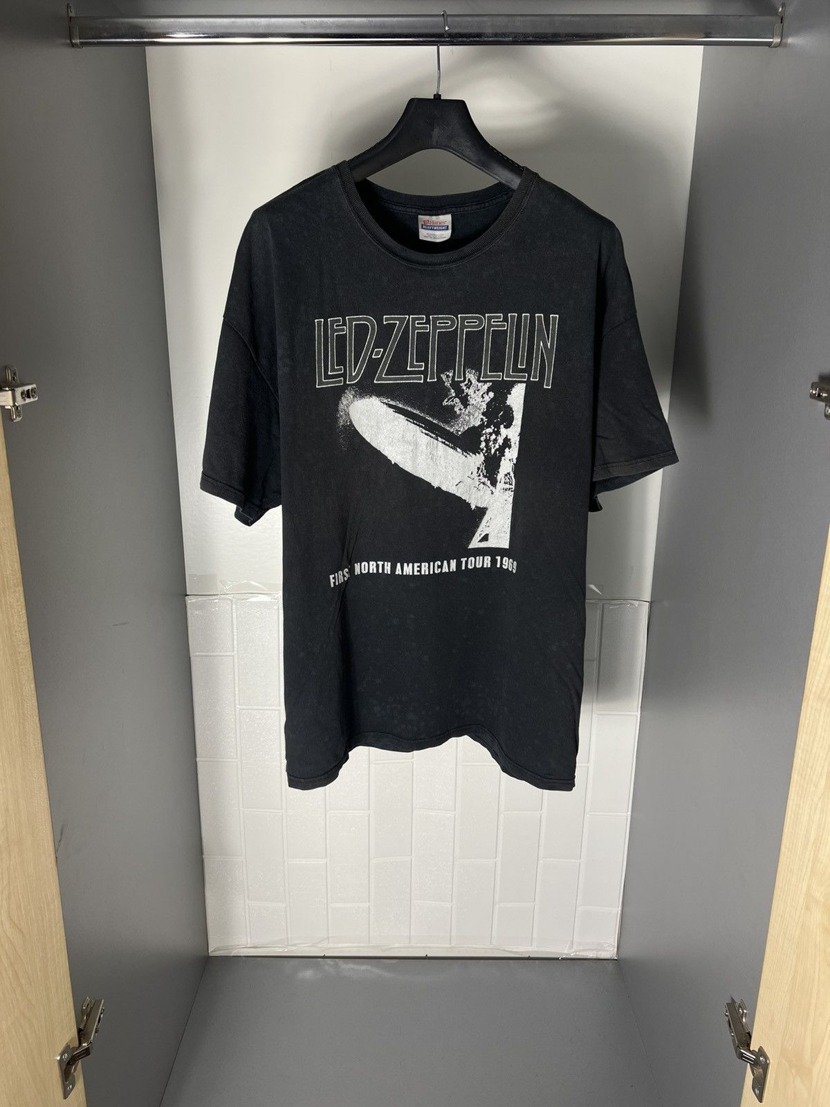 Band Tees × Vintage VERY RARE HANES LED ZIPPELIN BIG LOGO TOUR ROCK T-SHIRT 90s Size US XL / EU 56 / 4 - 1 Thumbnail