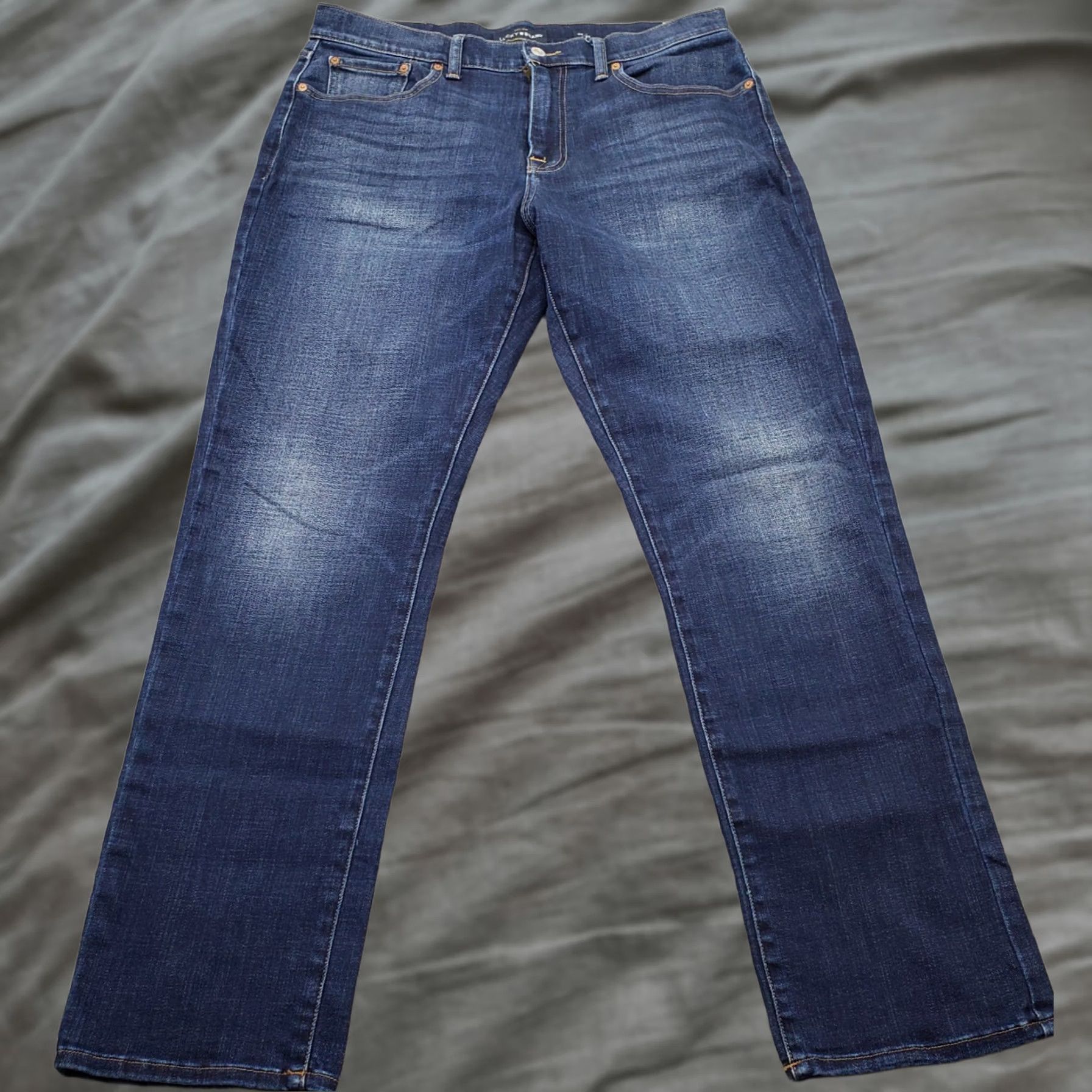 Lucky Brand Lucky Brand 410 Athletic Slim Jeans Women 34x32 Blue Denim Slightly Tapered Leg Jeans Size 24" / US 00 / IT 34 - 1 Thumbnail