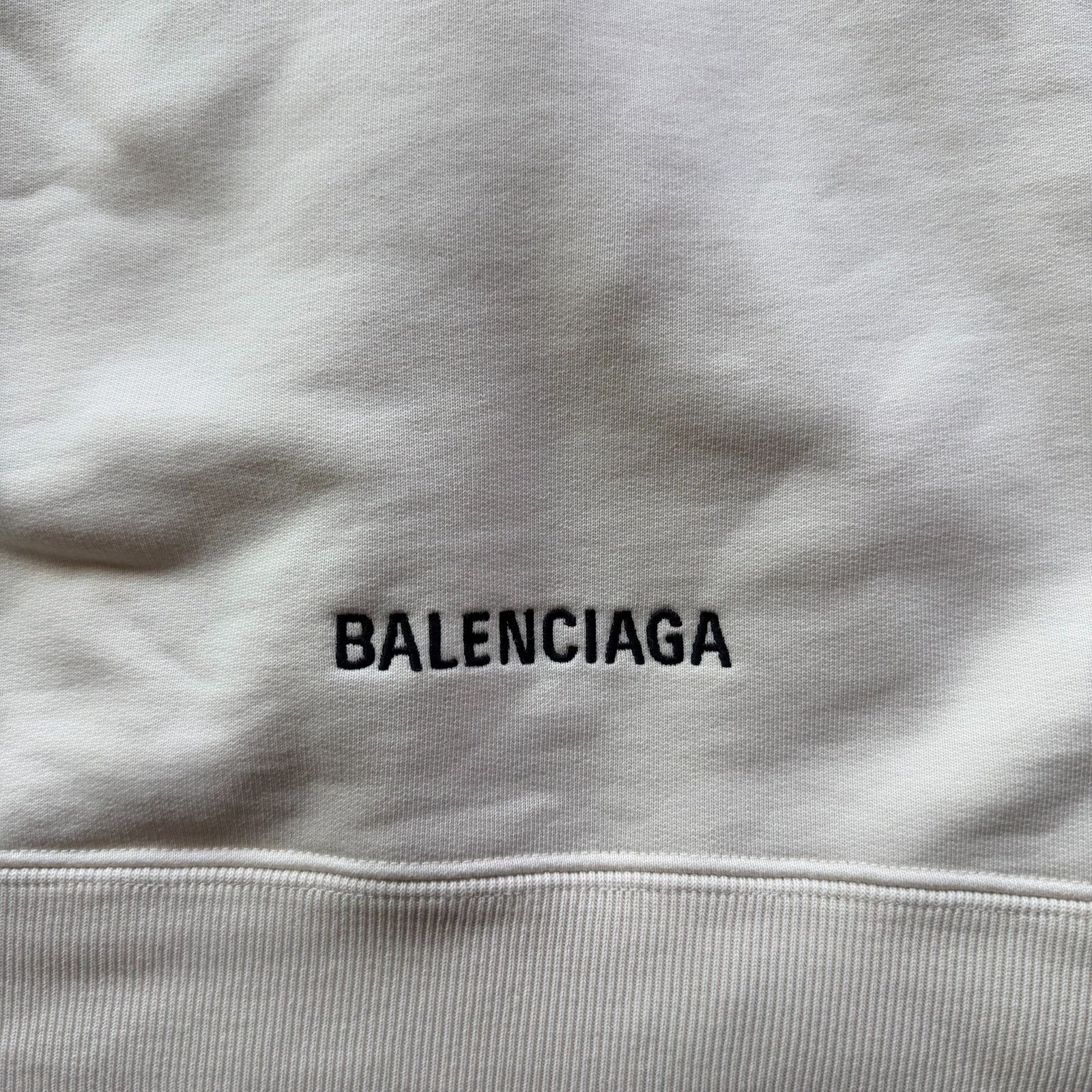Balenciaga Balenciaga Black Spellout Logo Zipup Cream Size US M / EU 48-50 / 2 - 4 Thumbnail