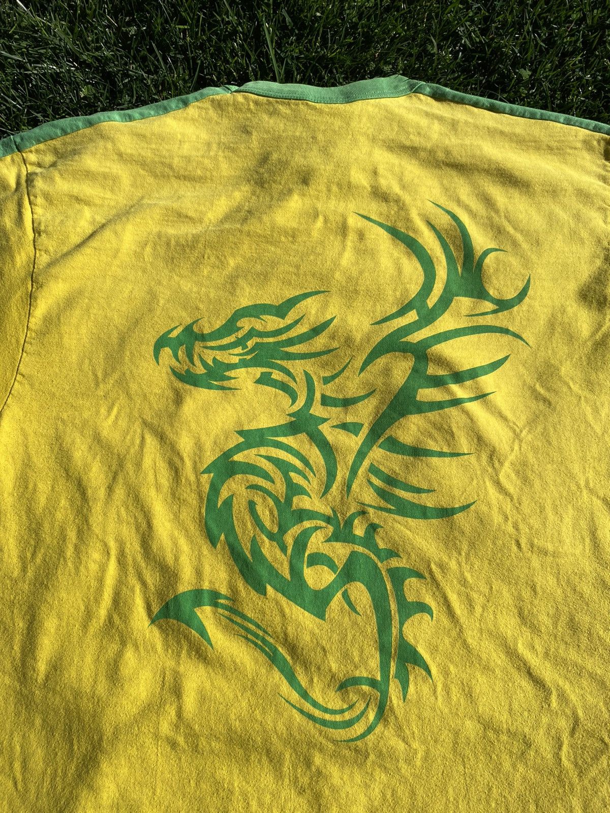 Vintage VINTAGE Y2K Dragon Ringer Tee Size US M / EU 48-50 / 2 - 5 Thumbnail