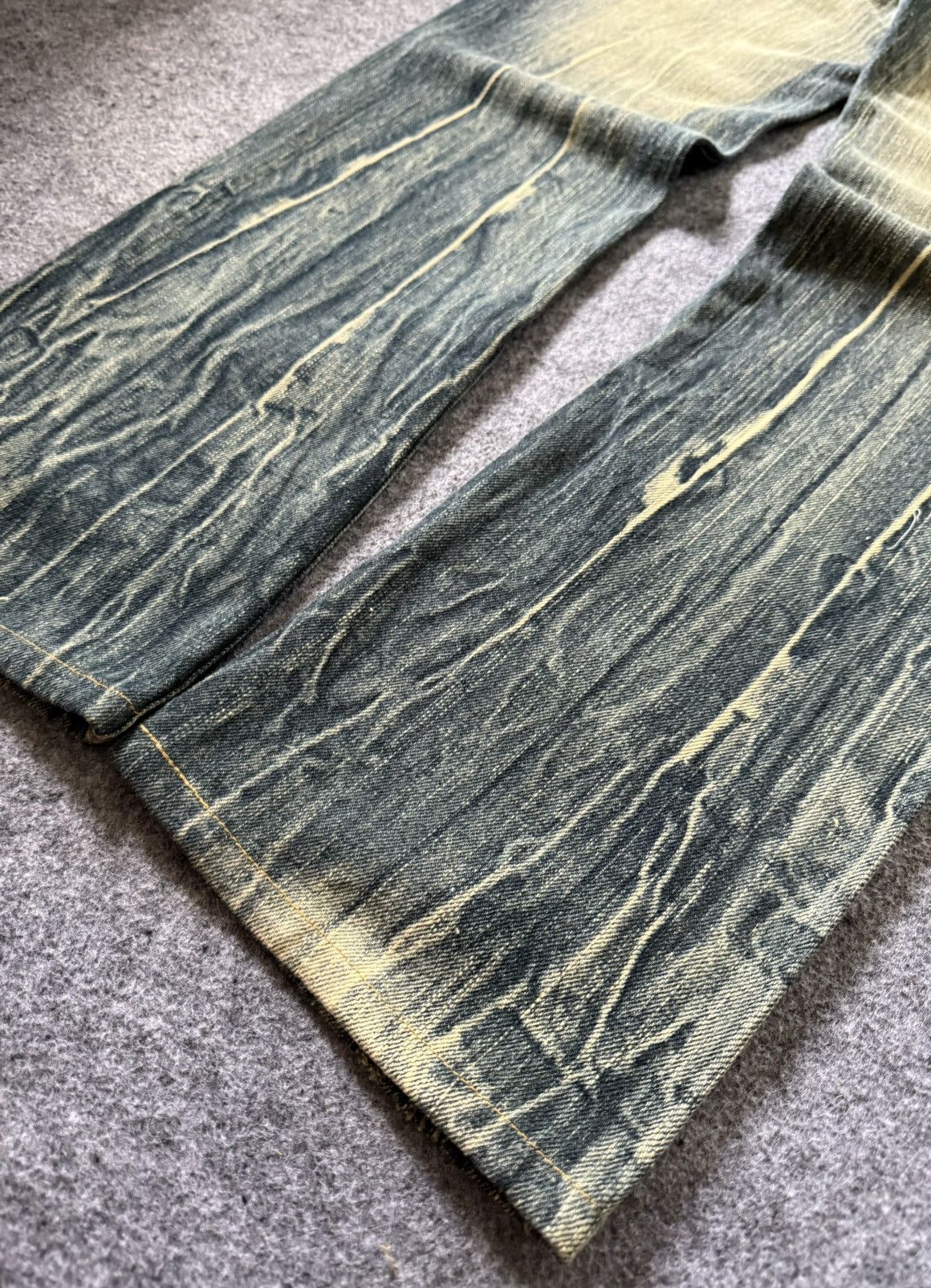 Japanese Brand Clone Devgru Japan Artisal Mud Wash Wrinkle Texture Jeans Size US 30 / EU 46 - 18 Thumbnail