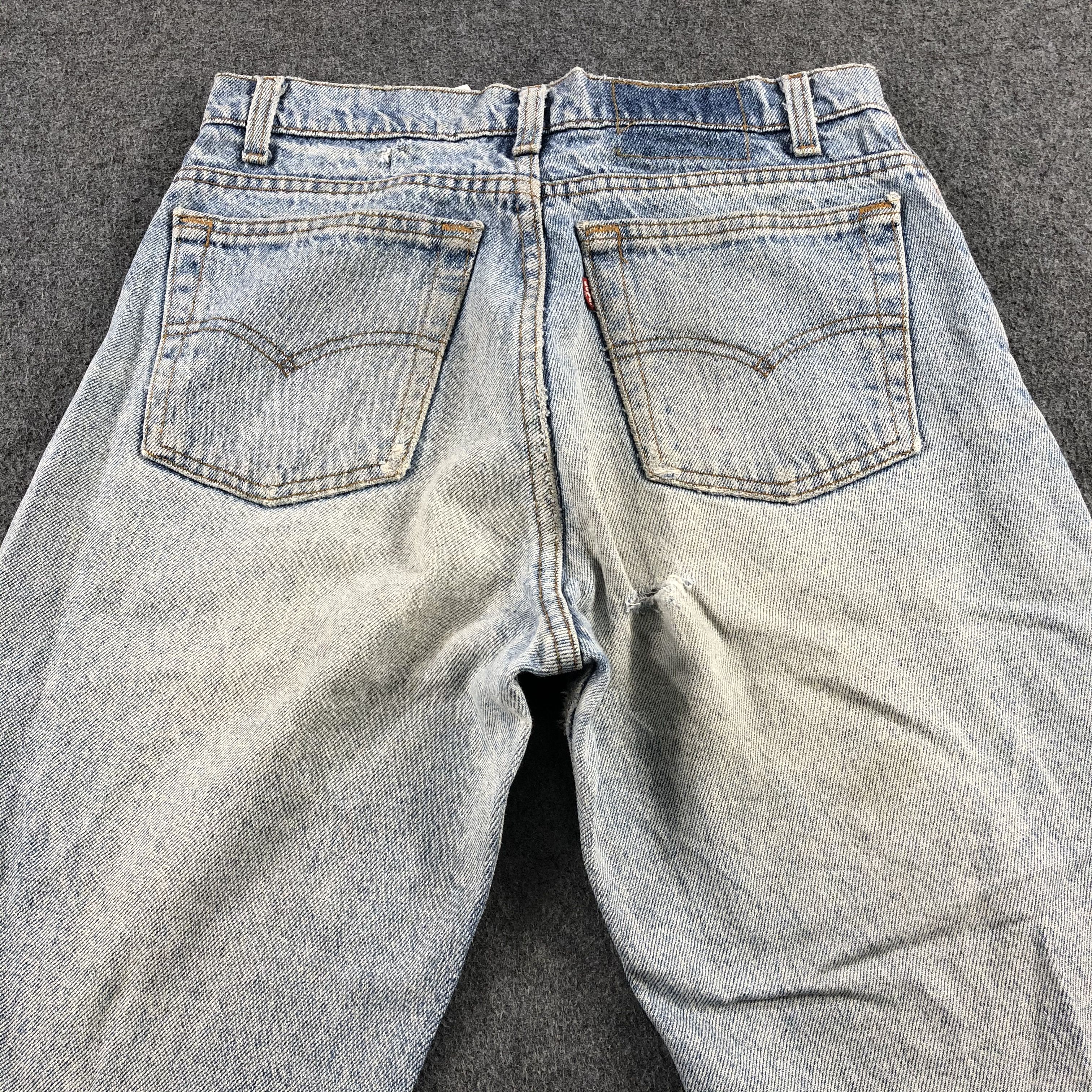 Levi's Vintage 90s Light Wash Levis Jeans-J2006 Size US 30 / EU 46 - 4 Thumbnail