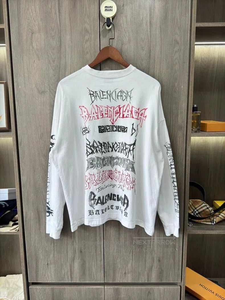 Balenciaga Balenciaga Graffiti Long Sleeve T-Shirt. Size US XS / EU 42 / 0 - 1 Thumbnail