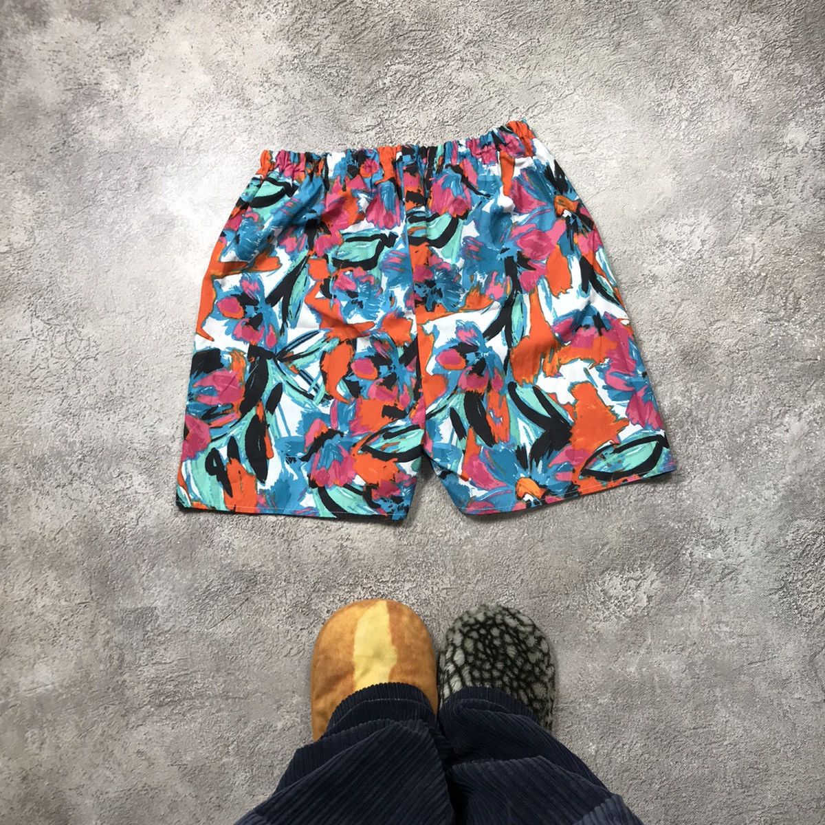 Vintage Vintage Y2K All Over Print Swim Shorts Streetwear Japan 30 Size US 30 / EU 46 - 3 Thumbnail