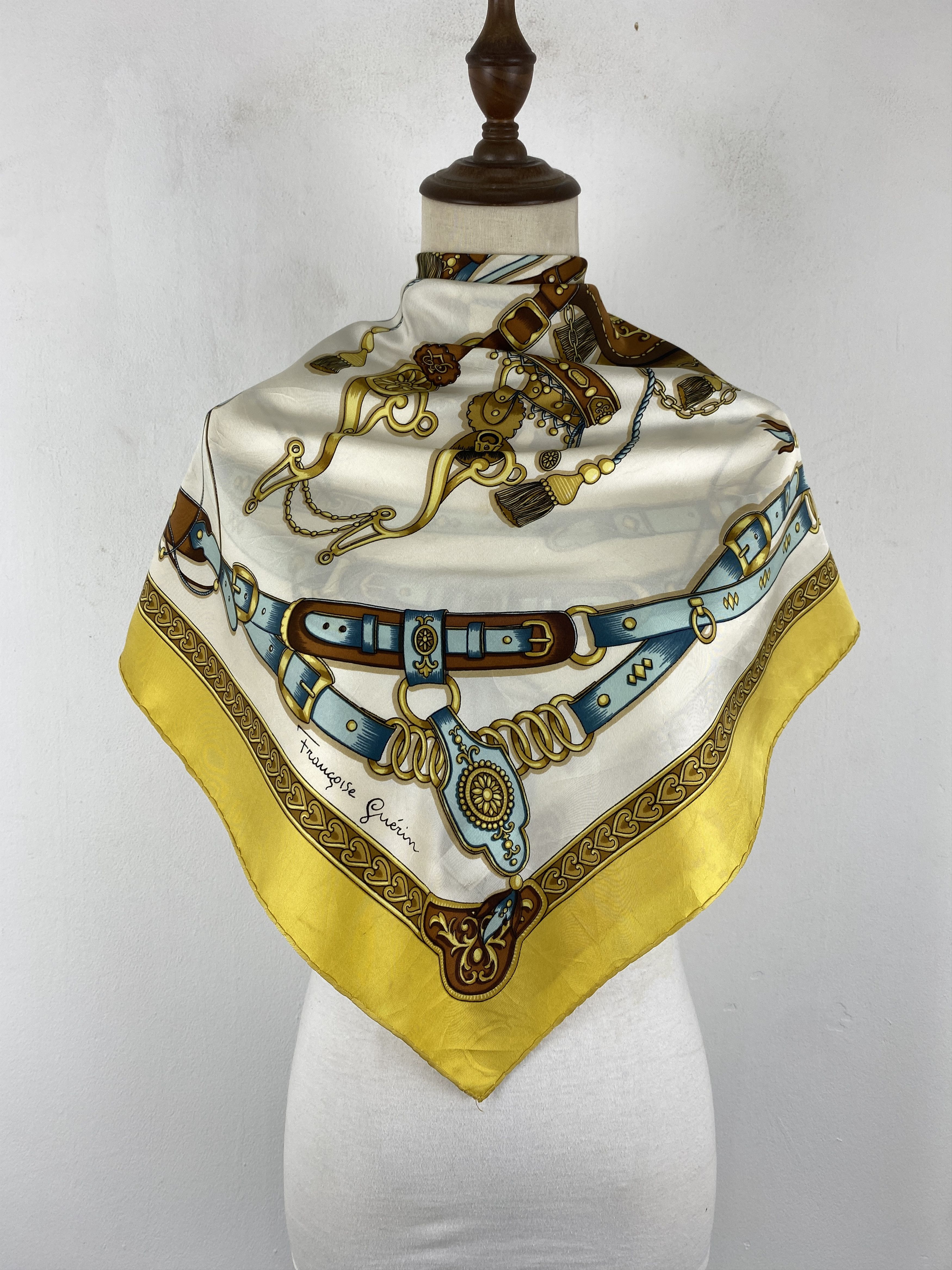 Vintage Francoise Guerin Paris Silk Scarf / Silk Shawl - SN0065 Size ONE SIZE - 1 Preview