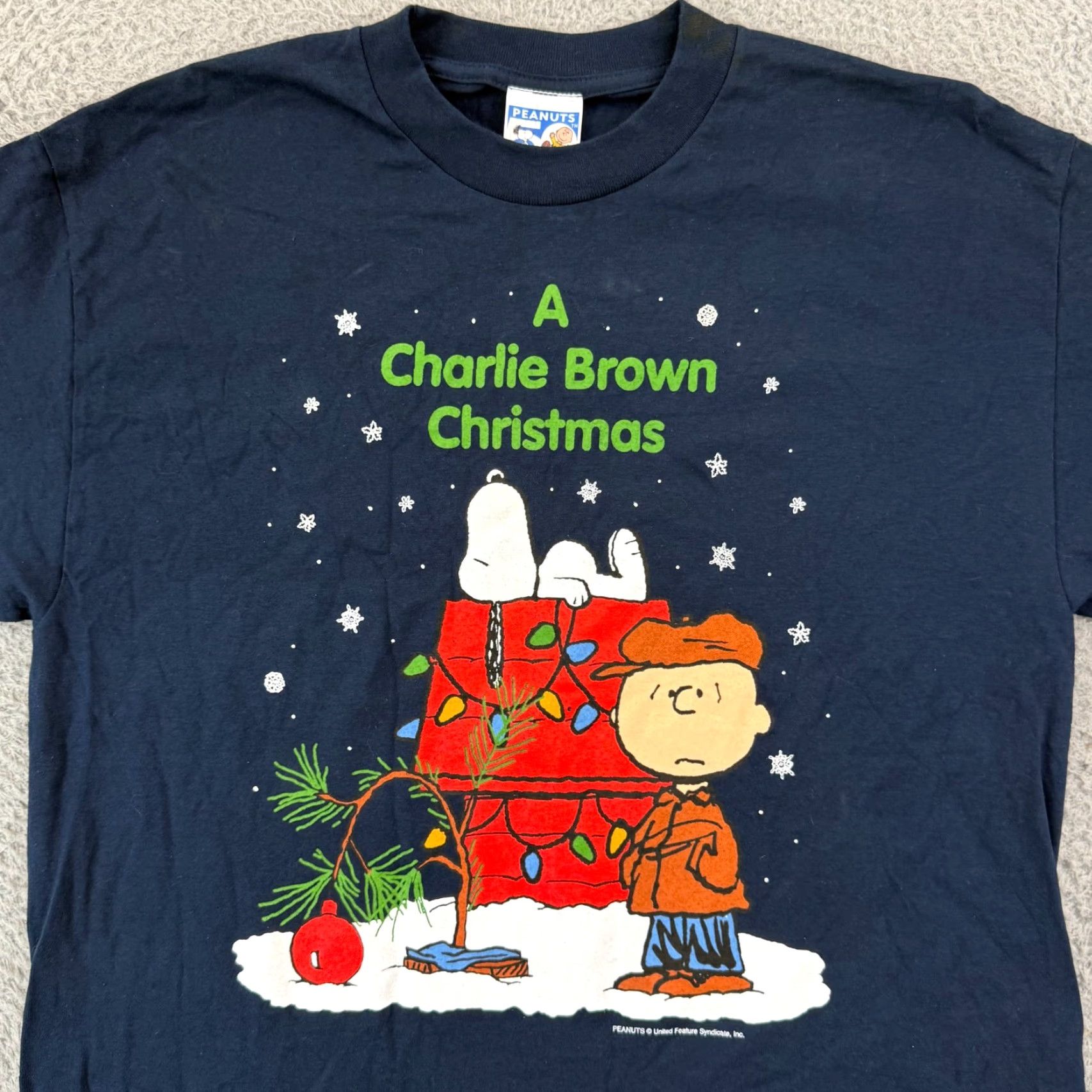 Peanuts VINTAGE Peanuts T-Shirt Shirt Short Sleeve 90s Christmas 1990s Blue Cotton Adult Large Mens Mens Size US L / EU 52-54 / 3 - 4 Thumbnail