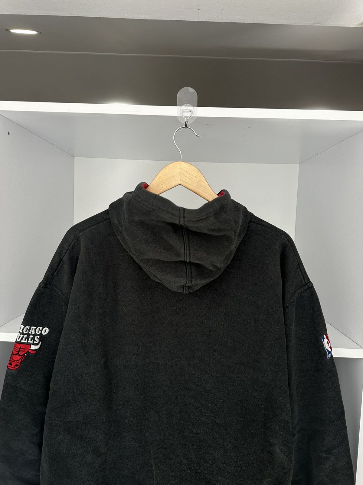 Starter Vintage Starter Chicago Bulls NBA Basketball Hoodie Sz XL Size US XL / EU 56 / 4 - 10 Thumbnail