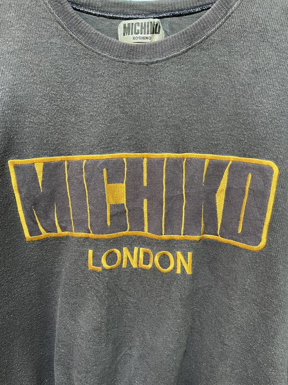 Michiko Koshino London × Vintage Vintage Michiko London Koshino Sweatshirt Black/Yellow Logo Size US L / EU 52-54 / 3 - 5 Thumbnail