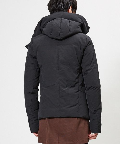 The Viridi-anne AW16 Down Vest JP 3 Fits US M Co/Ny Size US M / EU 48-50 / 2 - 11 Thumbnail