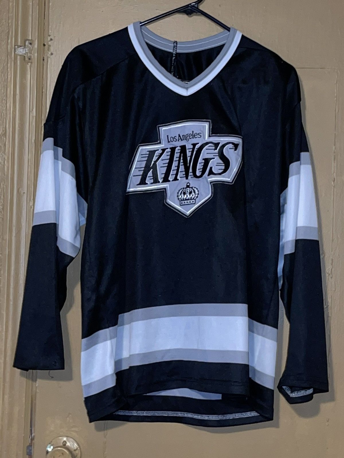 CCM Los Angeles Kings kids hockey Jersey popular Large Vintage