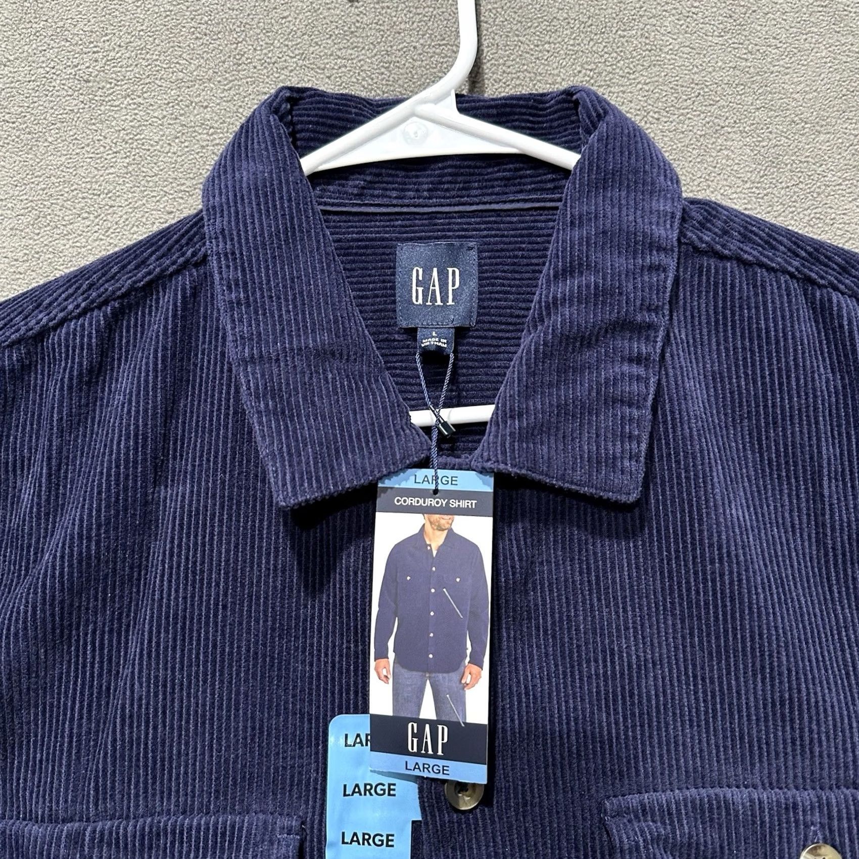 Gap GAP Shirt Mens Large Navy Blue Corduroy Button Up Long Sleeve Mens Size US L / EU 52-54 / 3 - 3 Thumbnail