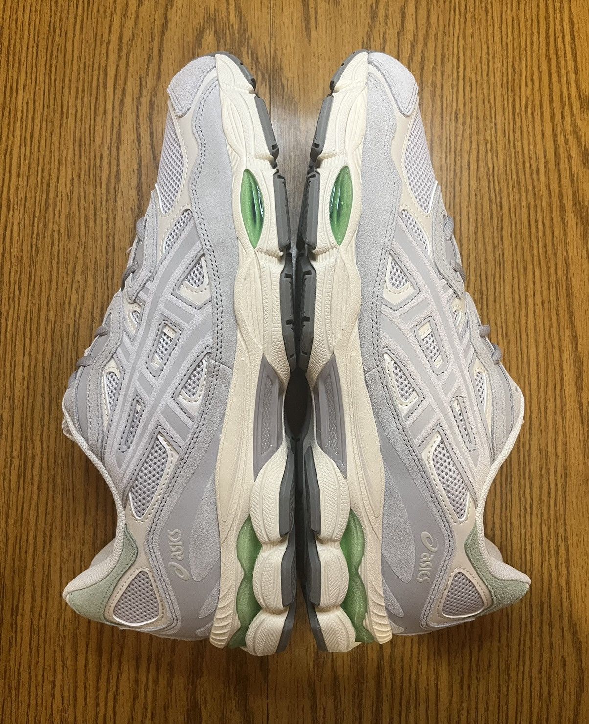 Asics Asics Gel-NYC (Cloud Grey/Green) Size US 13 / EU 46 - 3 Thumbnail