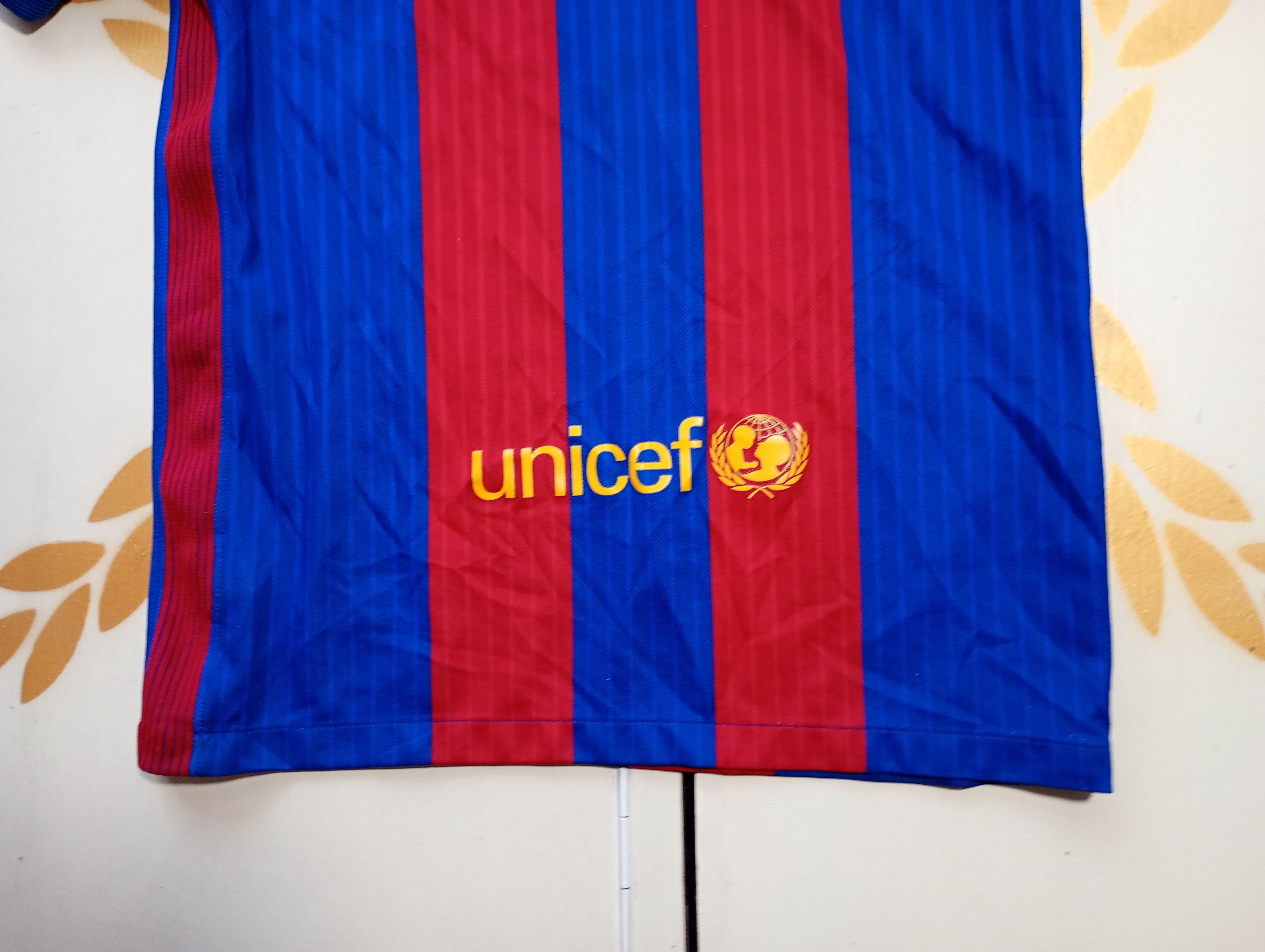 Nike Nike Barcelona FC Jersey 2016-2017 kids size L 12-13 years Size US XXS / EU 40 - 12 Thumbnail