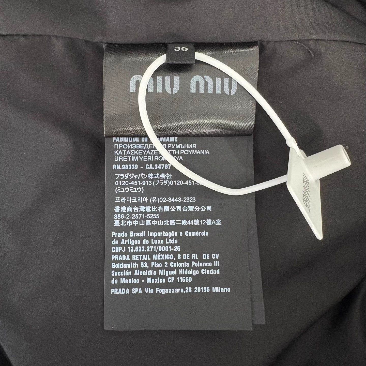 Miu Miu MIU MIU Gray Embroidered Logo Fleece Collar Zip Jkt Size XS / US 0-2 / IT 36-38 - 4 Thumbnail
