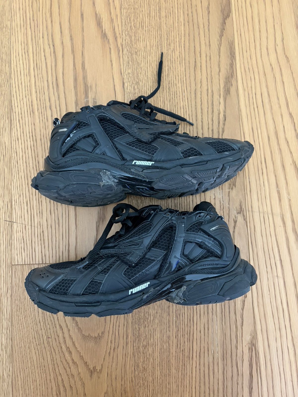 Balenciaga Balenciaga Runner Size US 9 / EU 42 - 1 Thumbnail