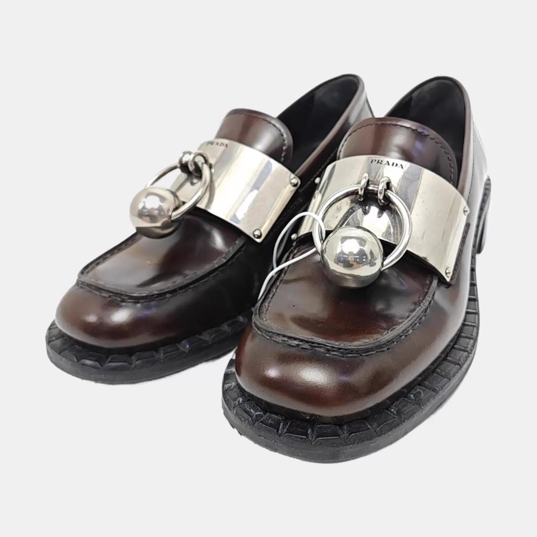 Prada Prada Leather Loafer EU 37 Size US 6.5 / IT 36.5 - 1 Thumbnail