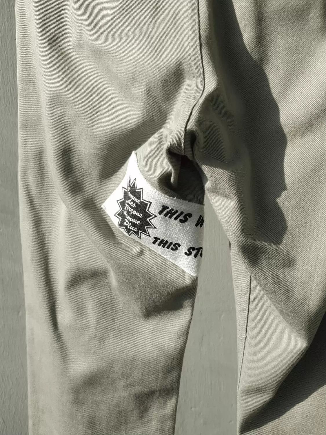 Comme des Garcons CDG Runway Jeans Light Gray Logo Detail Unisex Size US 27 - 7 Thumbnail