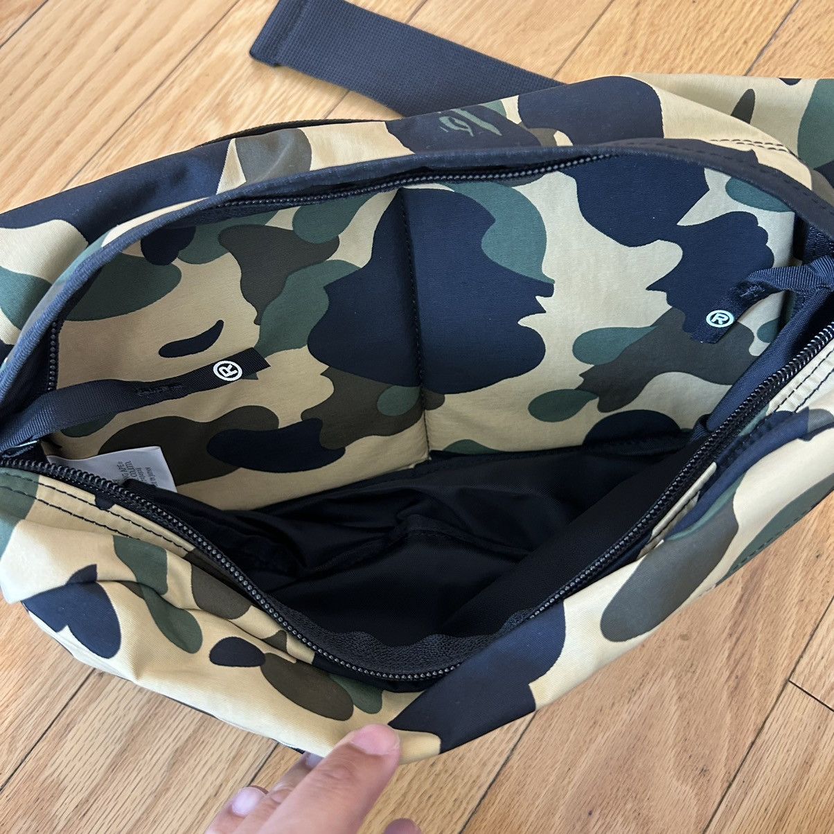 Bape Bape Camo Shoulder Bag Size ONE SIZE - 4 Thumbnail