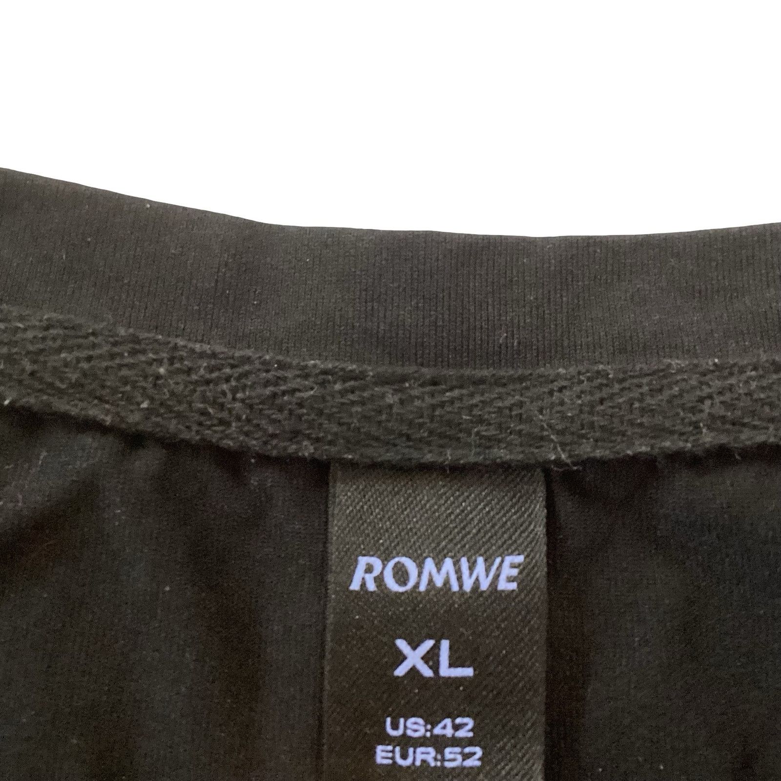 Other Romwe Black GraphicTee Size US XL / EU 56 / 4 - 3 Thumbnail